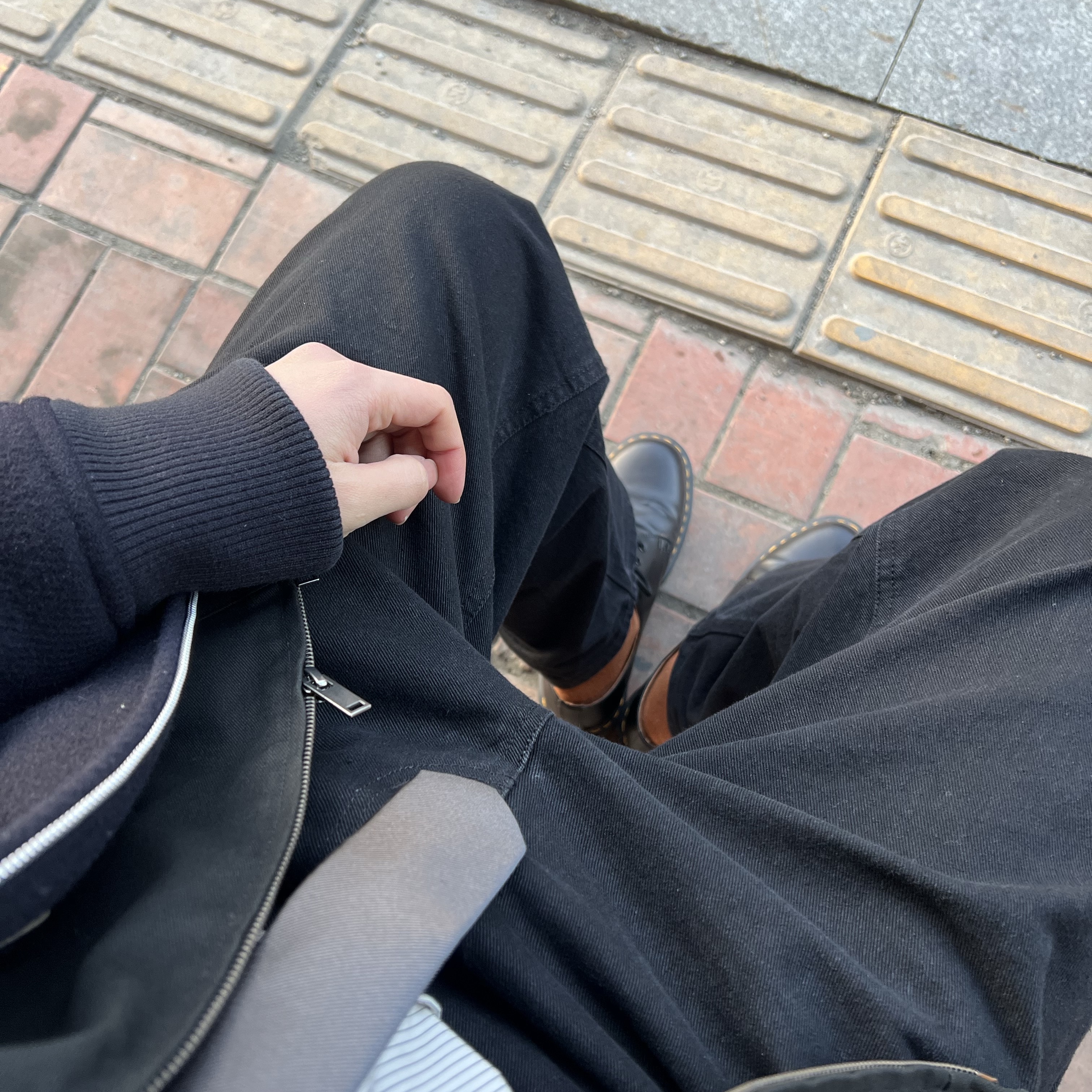 Dr. Martens 1461 Smooth Black 착용 스타일