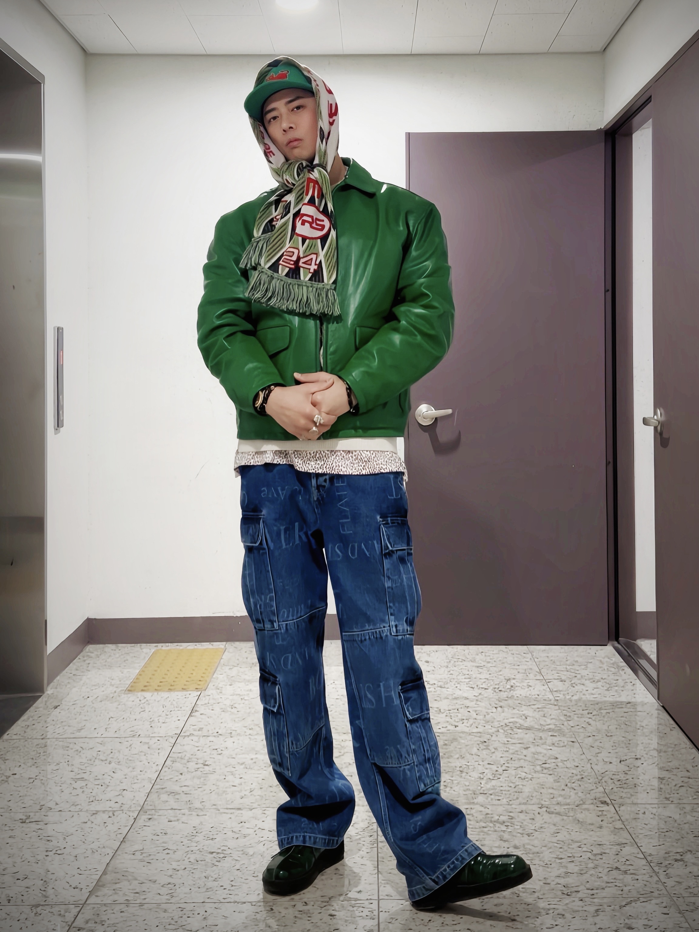 Supreme x Toy Machine Mesh Back 5-Panel Green - 24SS, Supreme x Schott Leather Racer Jacket Green - 24FW 착용 스타일 - 2
