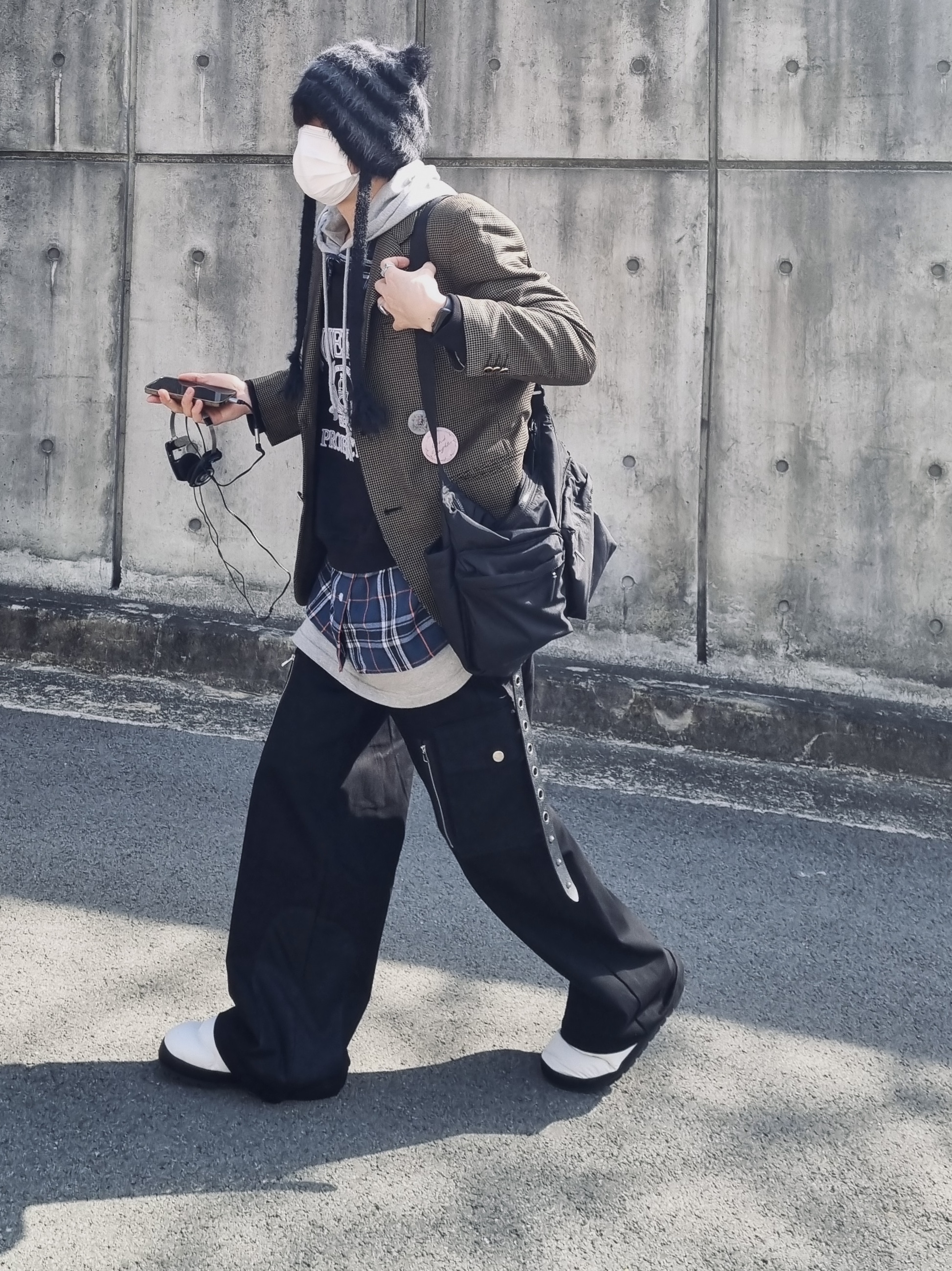Project G/R 3 Layered Top Black, Project G/R 3 Layered Sweatshirt Black 착용 스타일 - 6