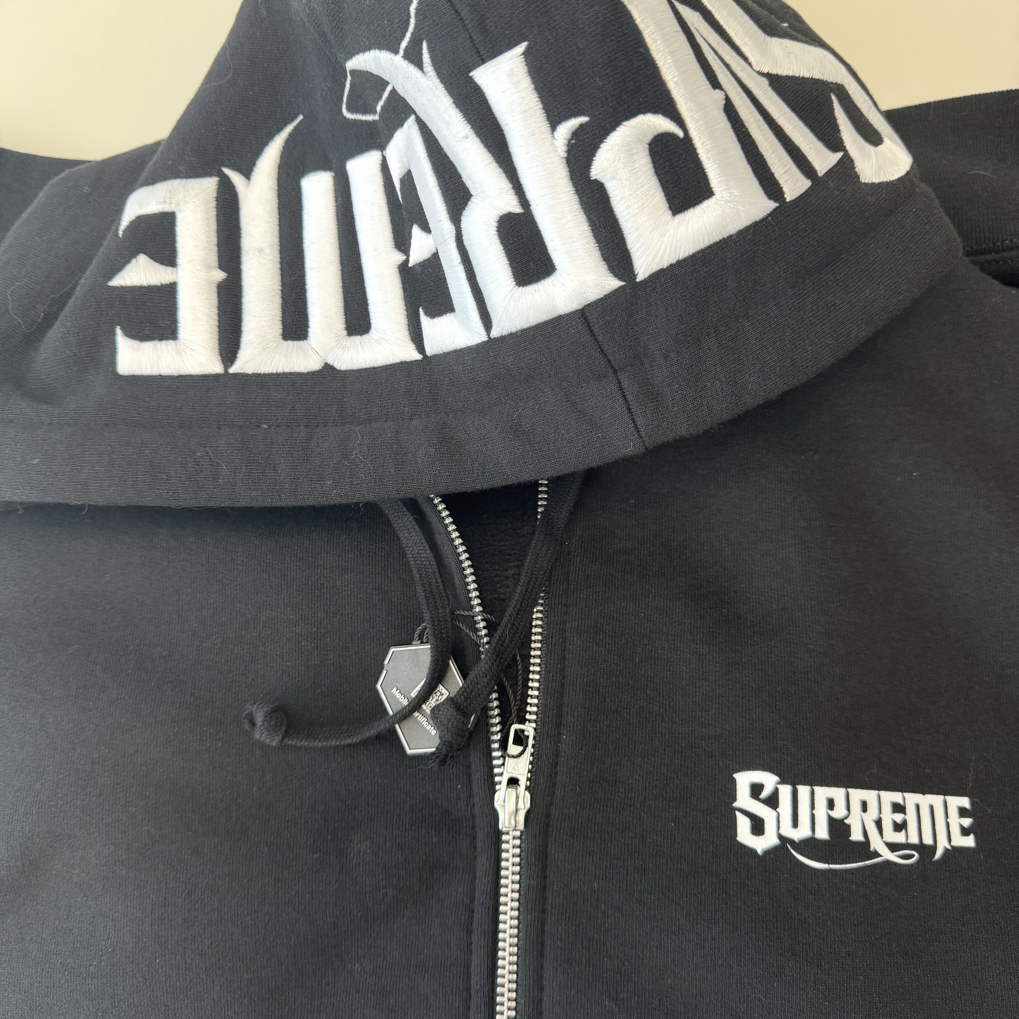 Supreme Mister Cartoon Zip Up Hooded Sweatshirt Black - 24FW 착용 스타일