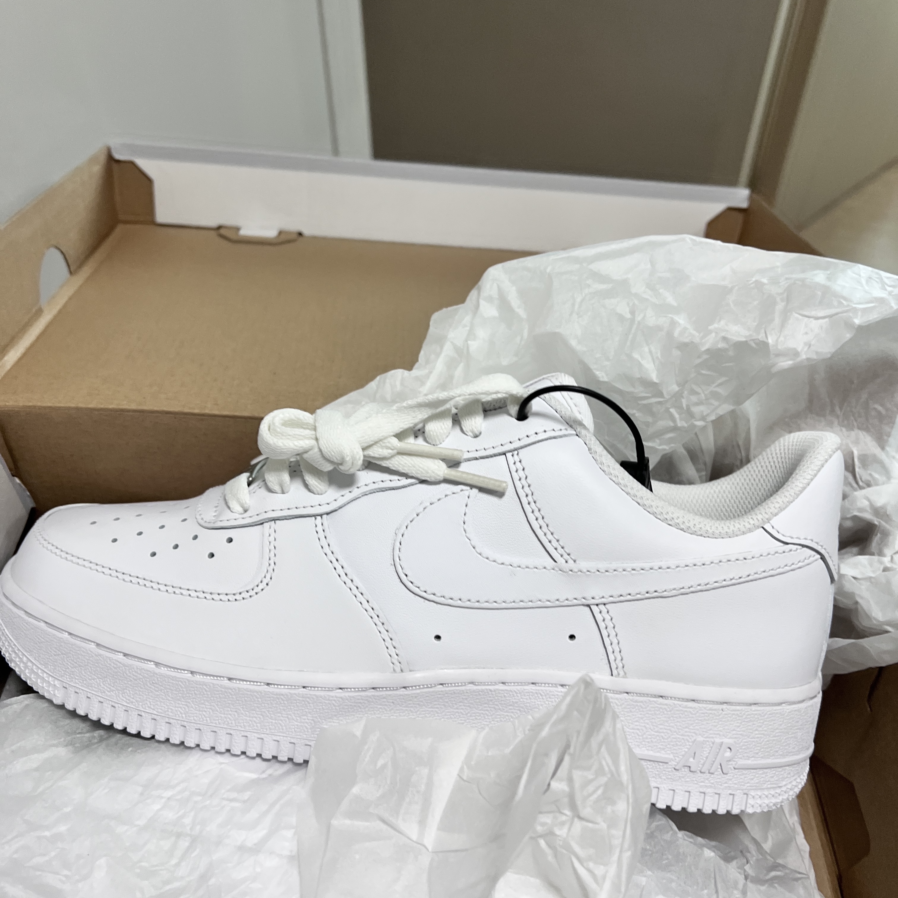 Nike Air Force 1 '07 Low White 착용 스타일