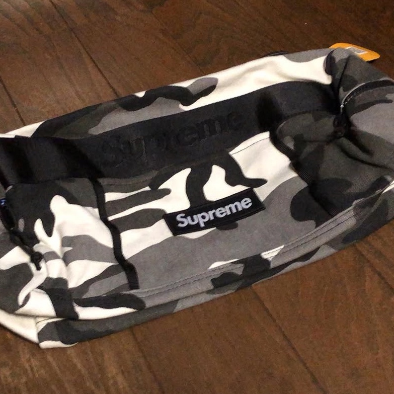 Supreme Duffle Bag Snow Camo - 25SS 착용 스타일 - 2