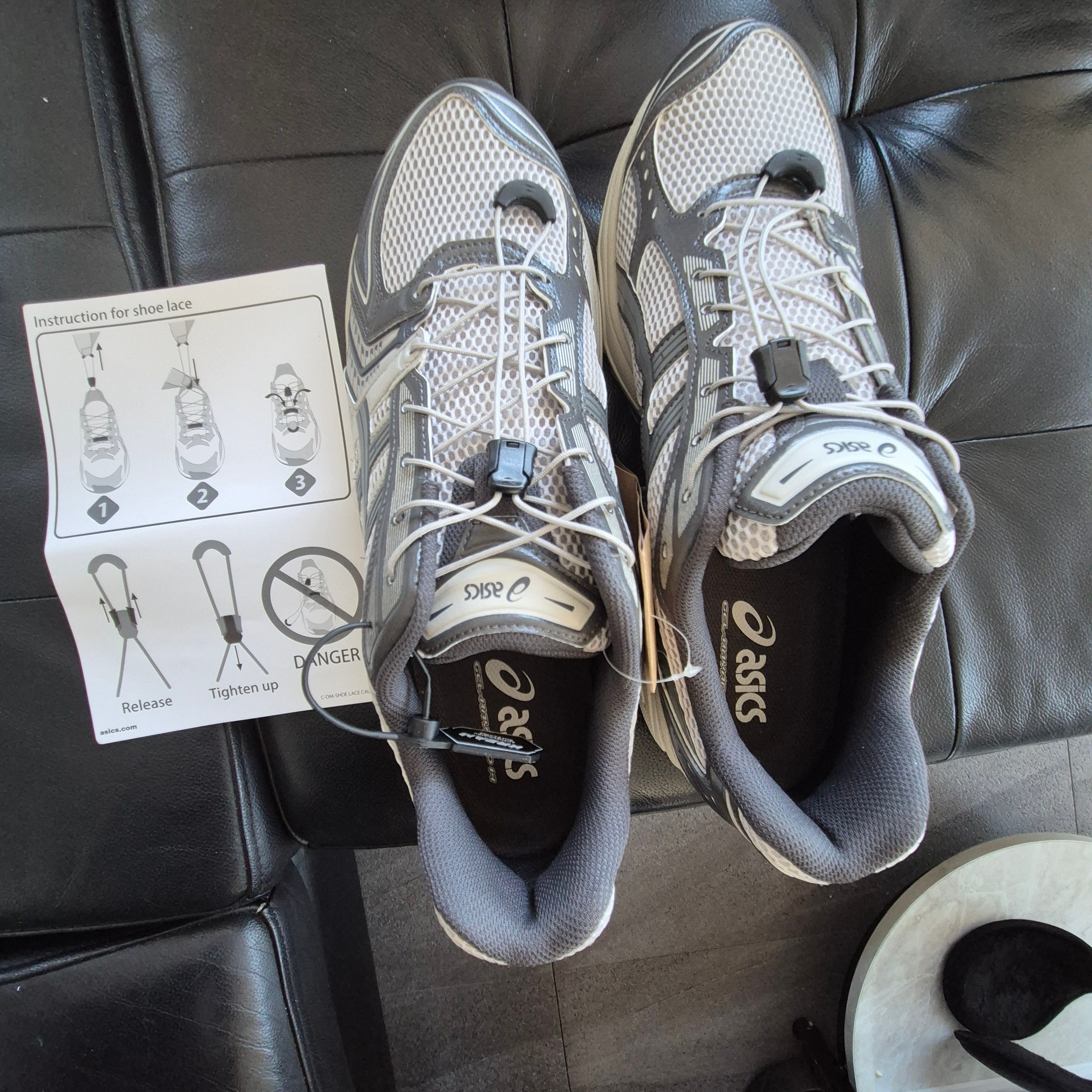 Asics Unlimited Gel-Kayano 14 Oyster Grey Clay Grey 착용 스타일