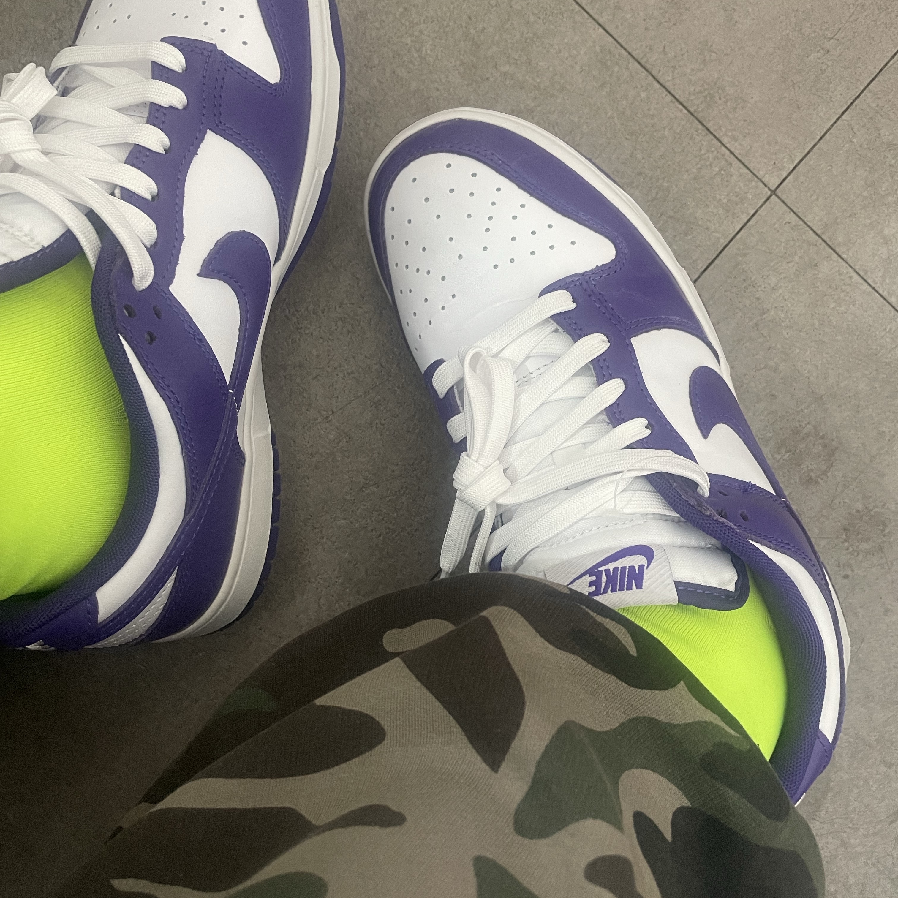 Nike Dunk Low Retro Championship Court Purple 착용 스타일