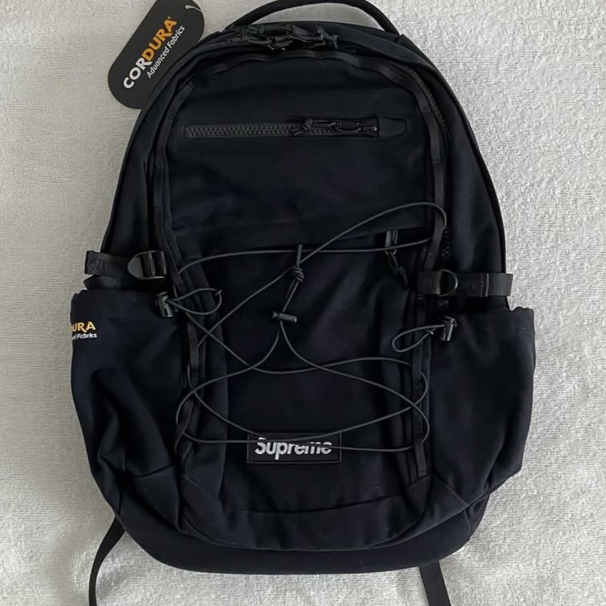 Supreme Backpack Black - 25SS 착용 스타일 - 1