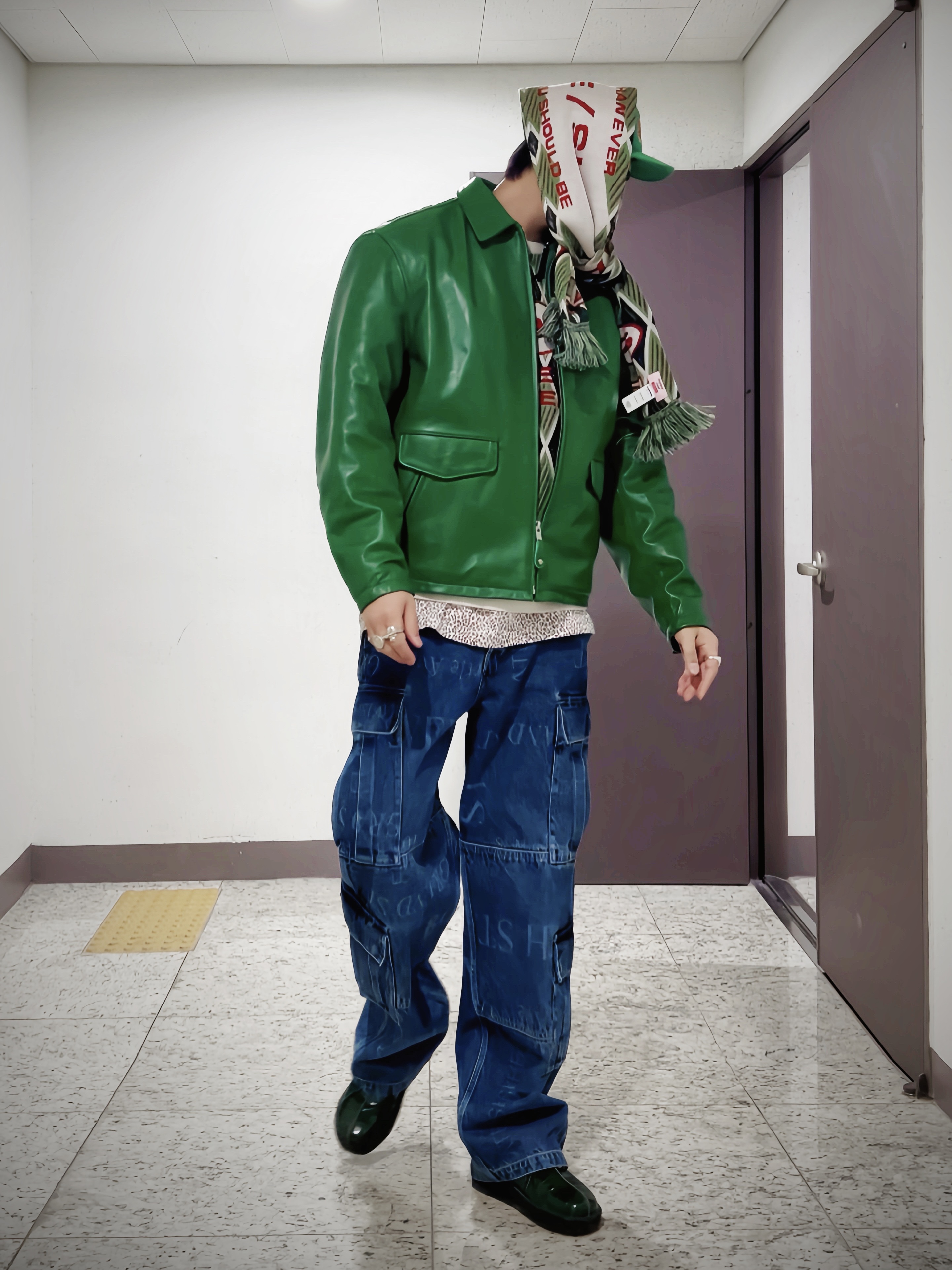 Supreme x Toy Machine Mesh Back 5-Panel Green - 24SS, Supreme x Schott Leather Racer Jacket Green - 24FW 착용 스타일 - 3