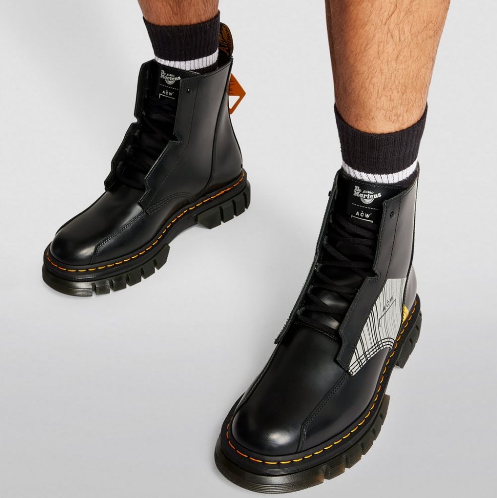 Dr. Martens x A-Cold-Wall 1460 Bex Neoteric Black 착용 스타일 - 2
