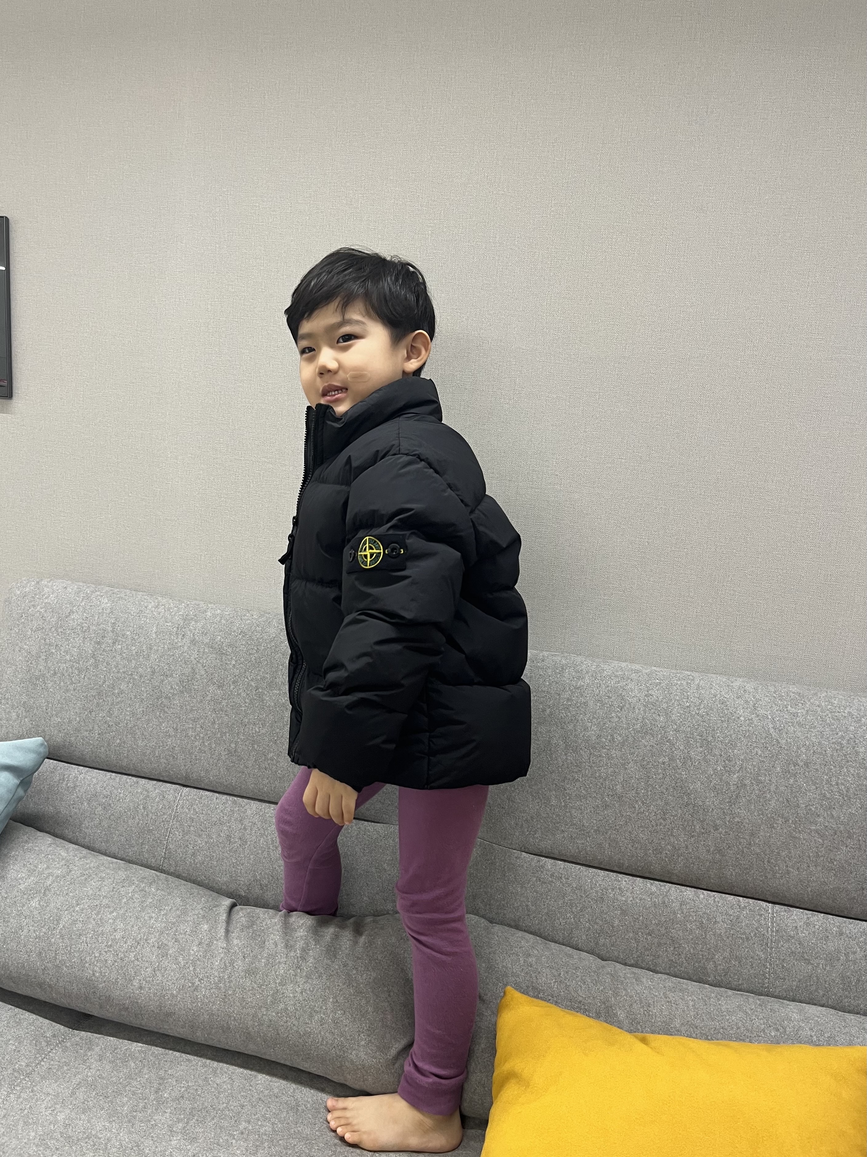 (Kids) Stone Island 40823 Garment Dyed Crinkle Reps R-Nylon Down Black - 23FW 착용 스타일 - 4