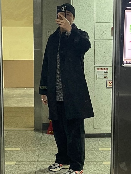 Supreme Alpaca Overcoat Black - 21FW, Nike Zoom Vomero 5 Photon Dust Picante Red 착용 스타일