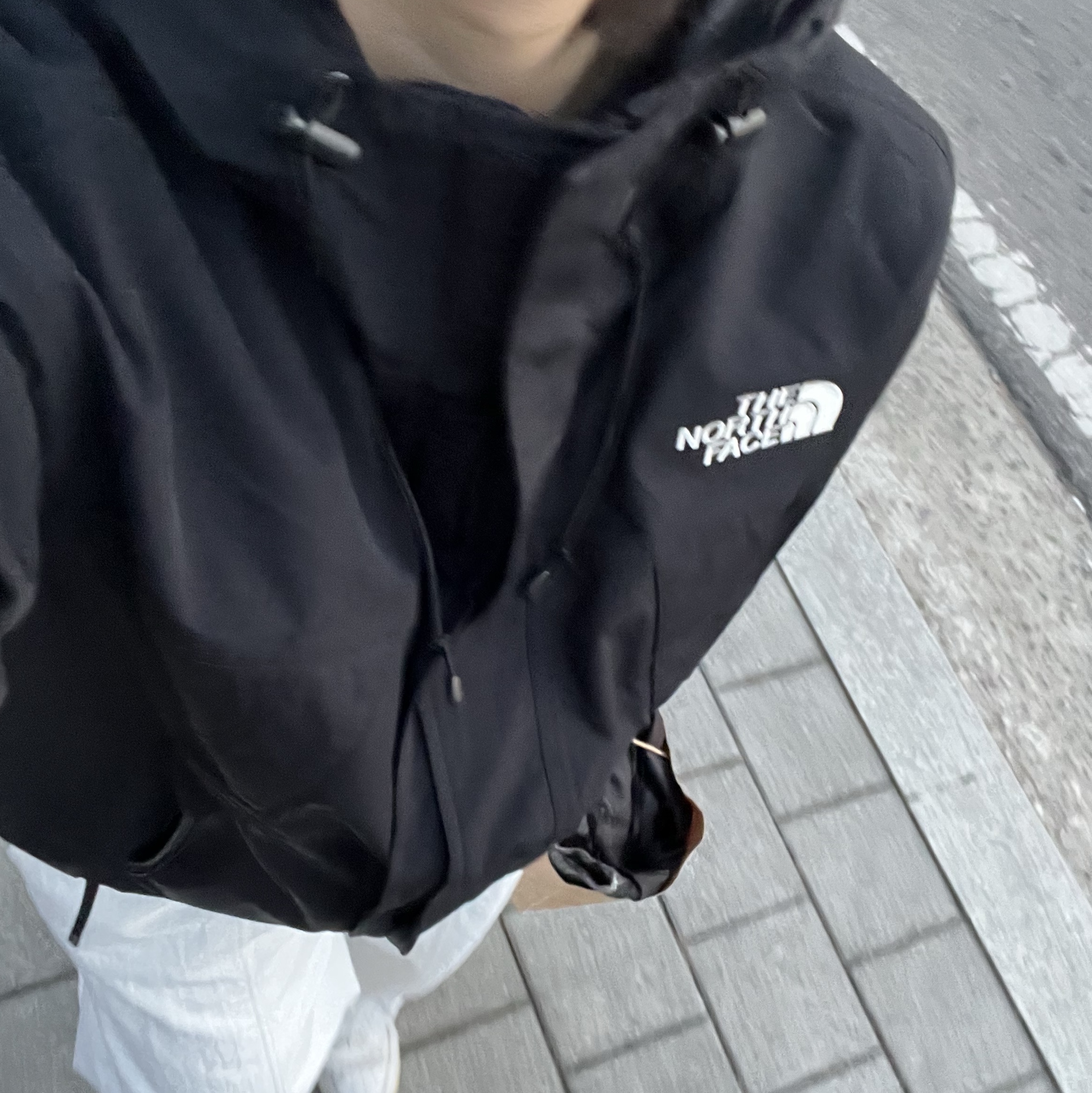 The North Face Hi Mountain Jacket Black 착용 스타일