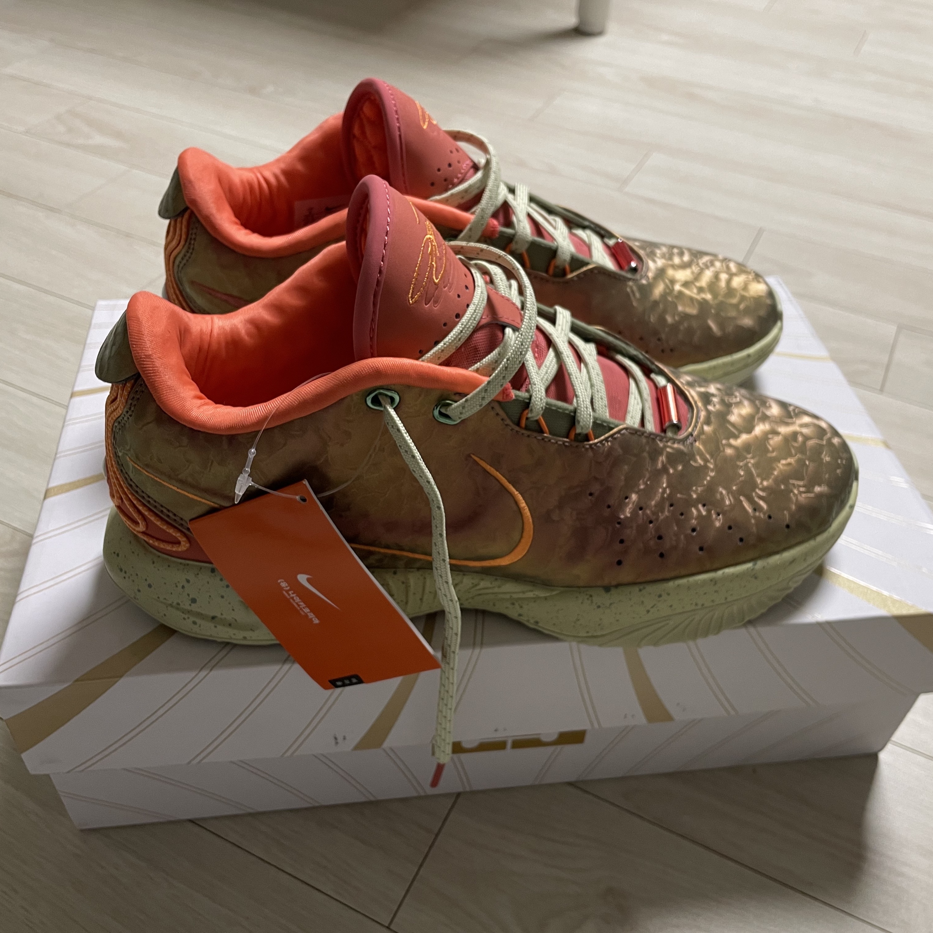 Nike Lebron XXI EP Queen Conch 착용 스타일