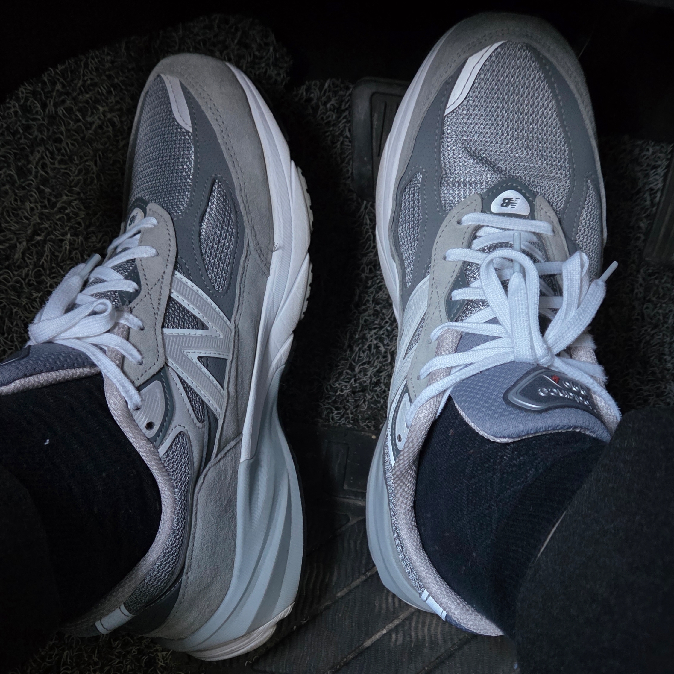 New Balance 990v6 Made in USA Grey - D Standard 착용 스타일