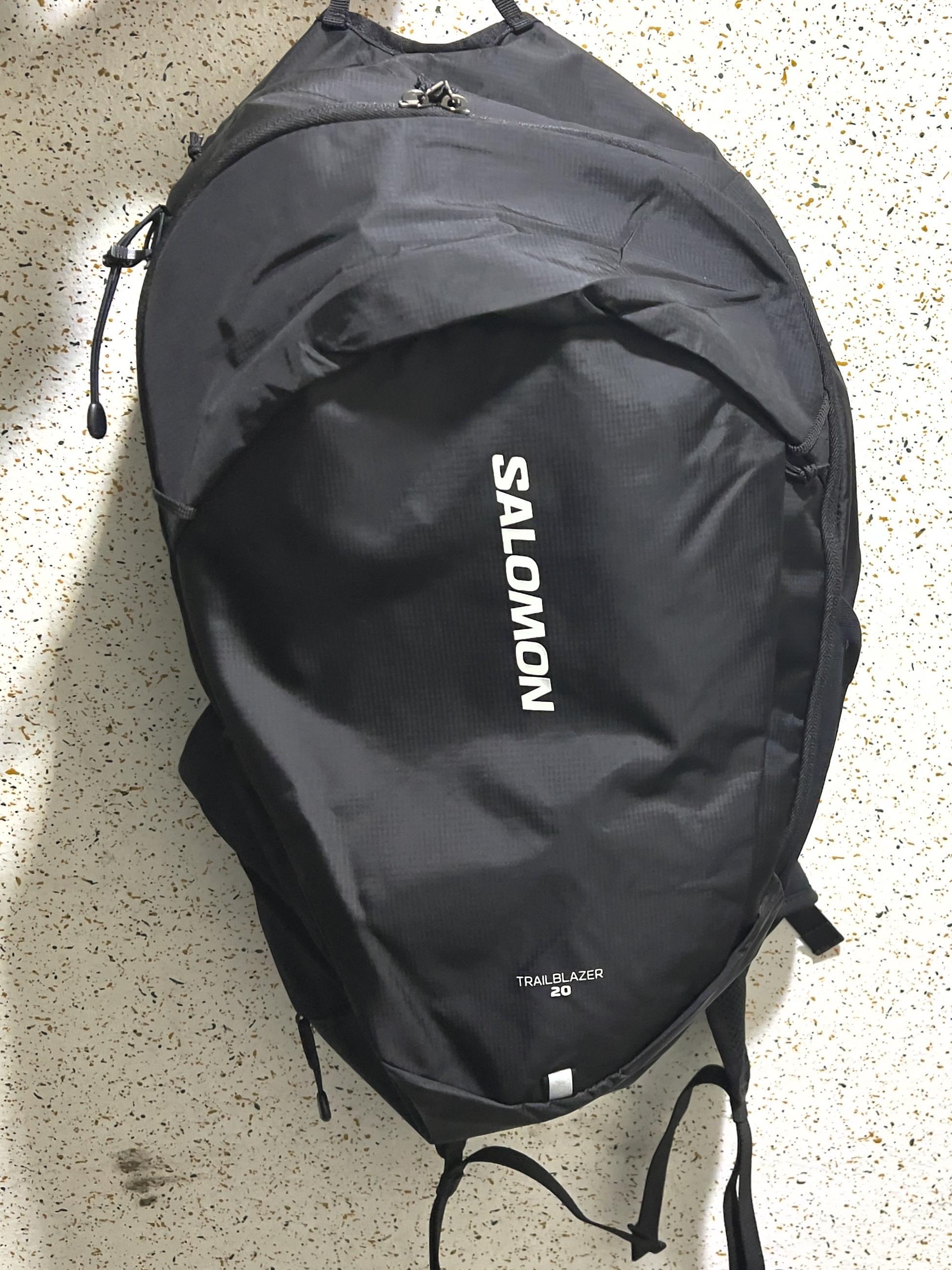 Salomon Trailblazer 20 Black 착용 스타일 - 4