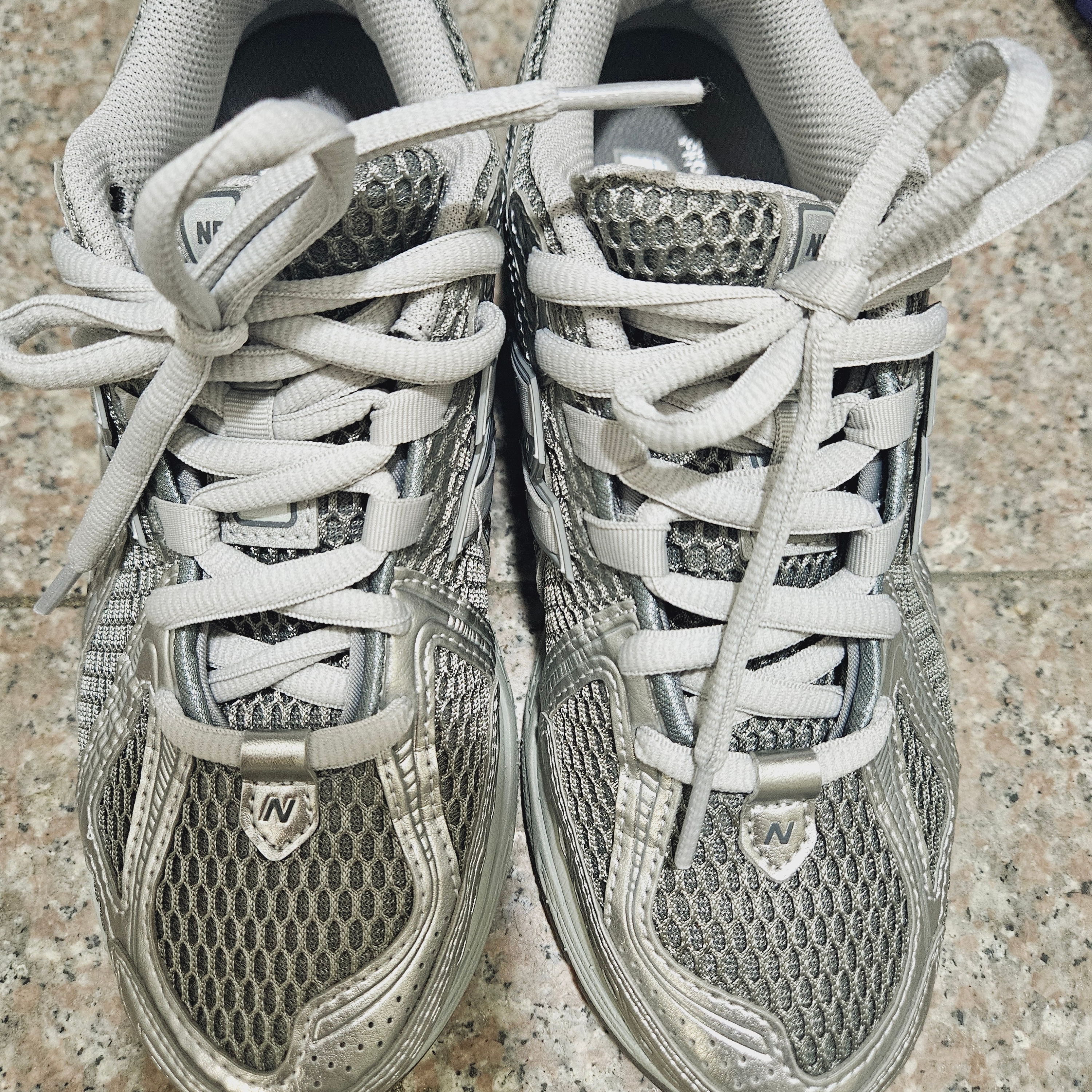 New Balance 1906R Harbor Grey Silver Metalic 착용 스타일