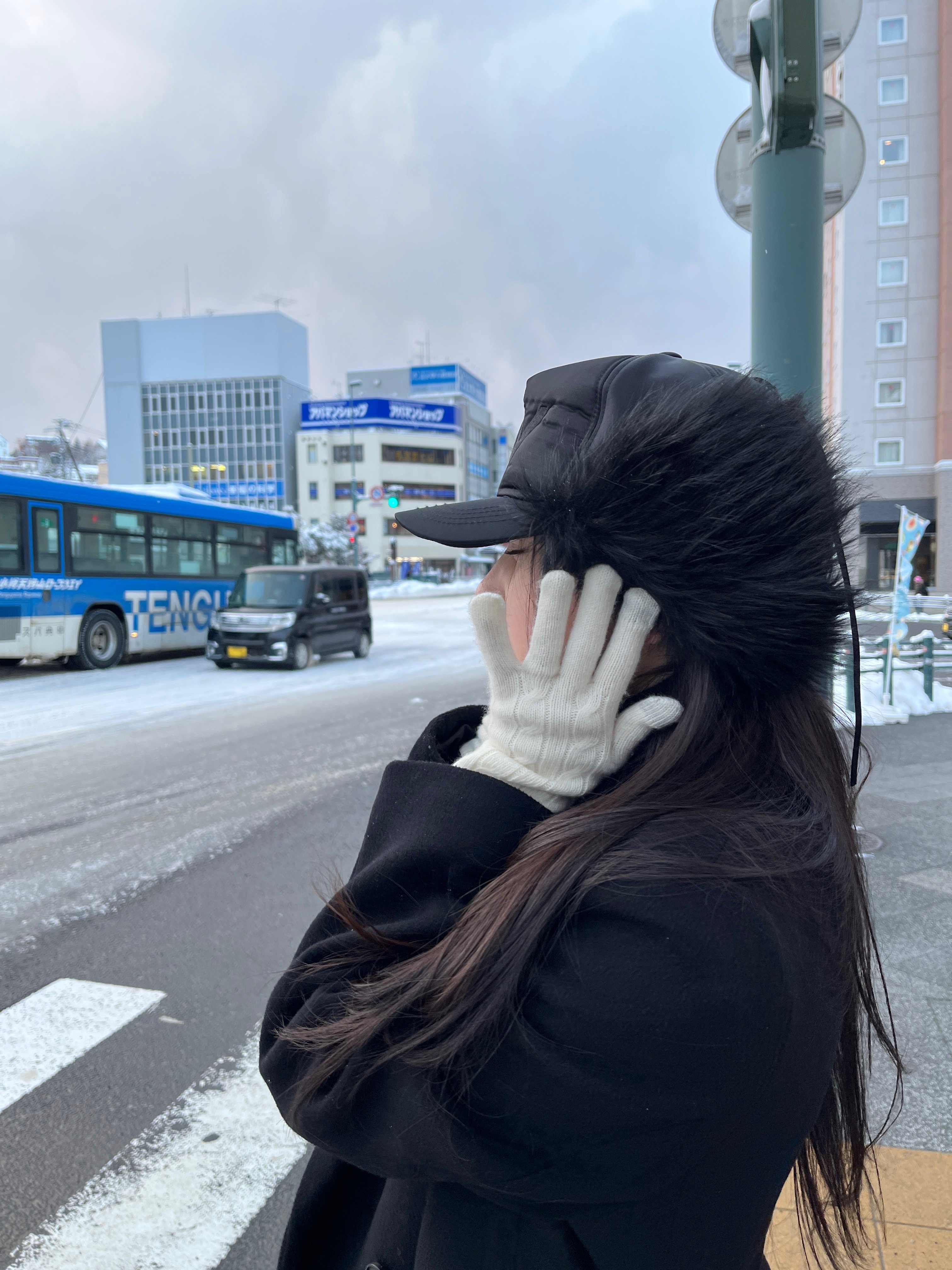 오픈 Yy 포우 퍼 이어플랩 캡 블랙, [15% 적립] 폴로 랄프 로렌 우먼 케이블 니트 울 캐시미어 글러브 내추럴 - 24FW 착용 스타일 - 2