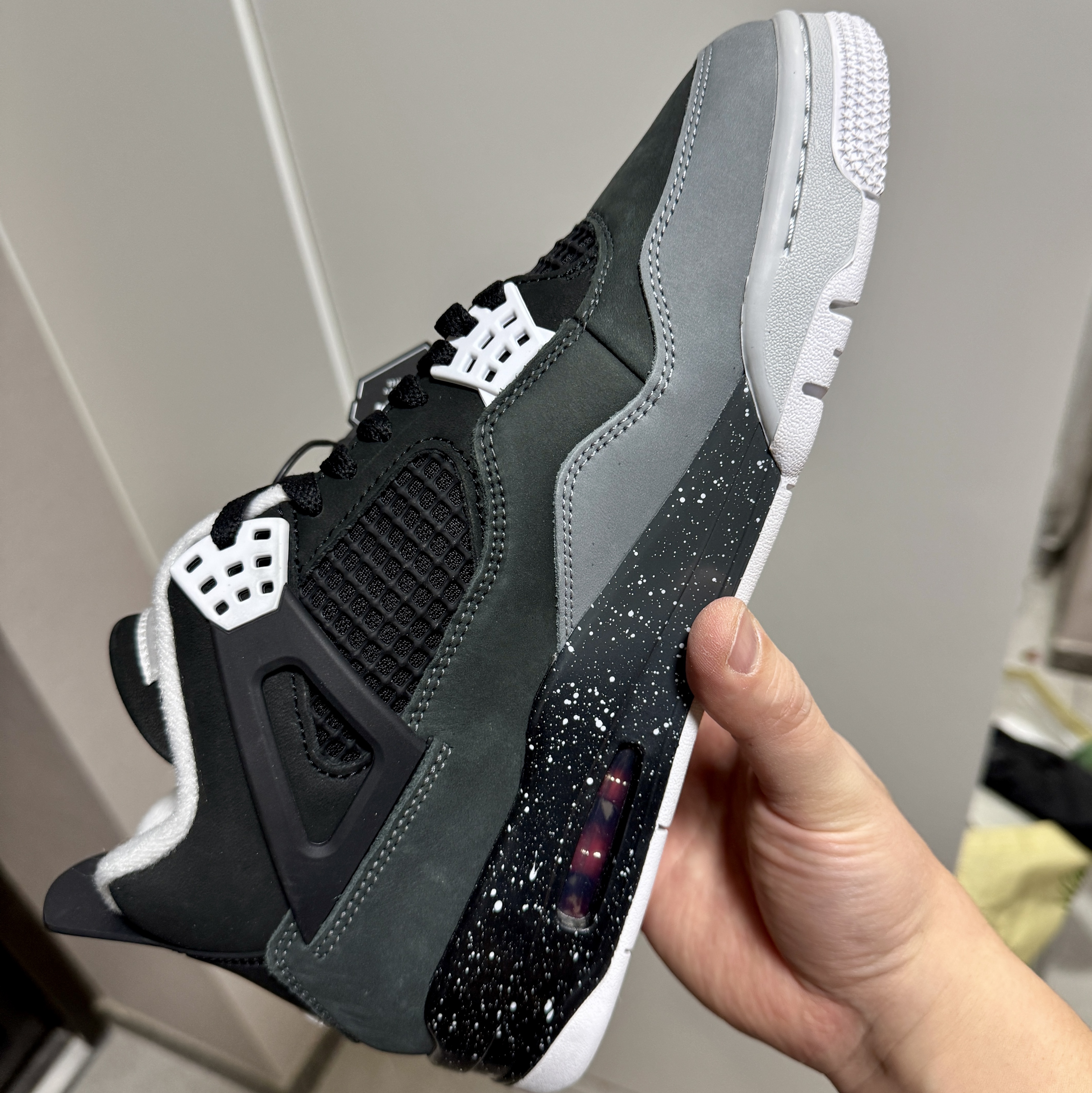 Jordan 4 Retro Fear 2024 착용 스타일 - 2