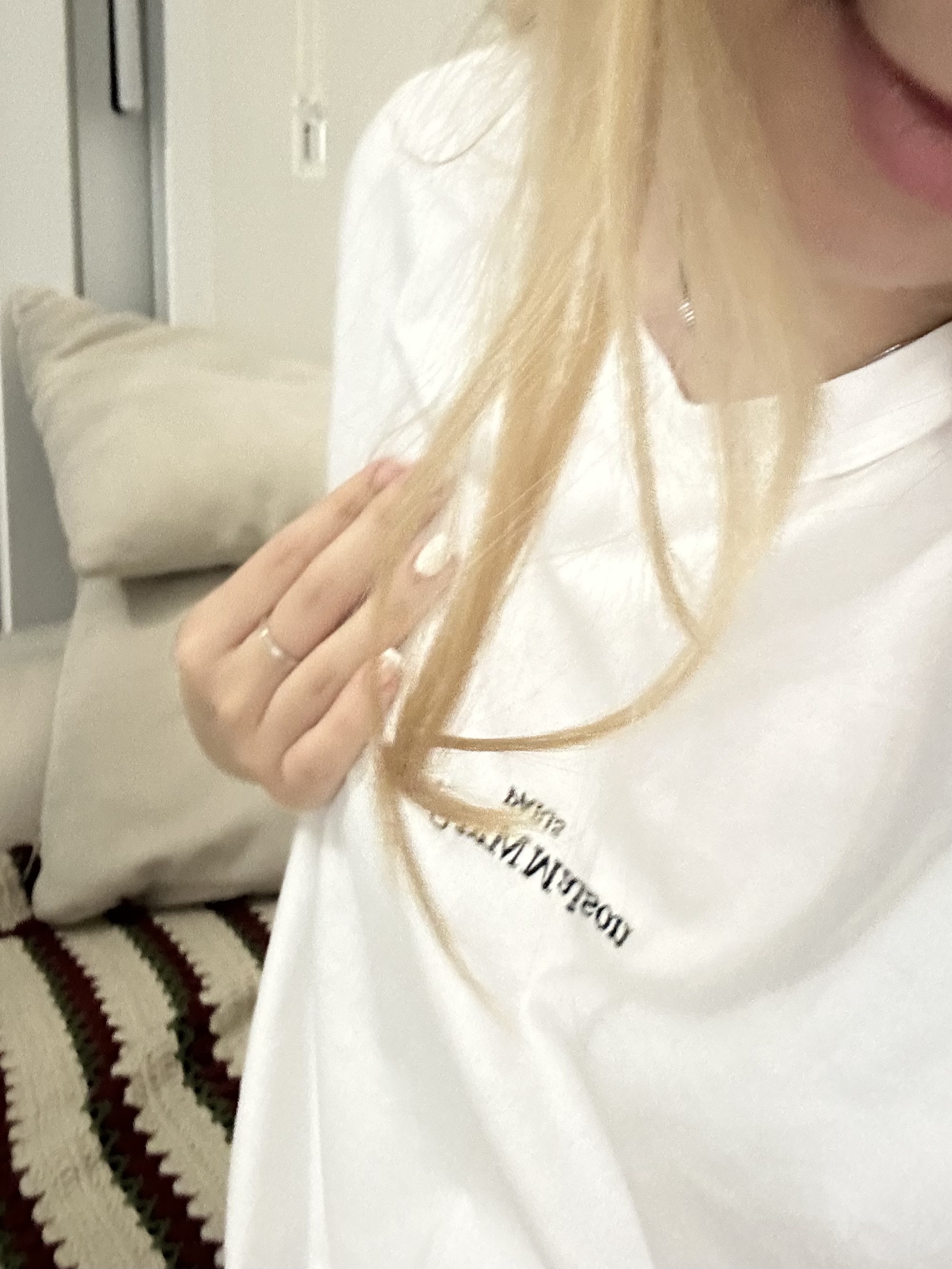 Maison Margiela Distorted Logo T-Shirt White Black 착용 스타일