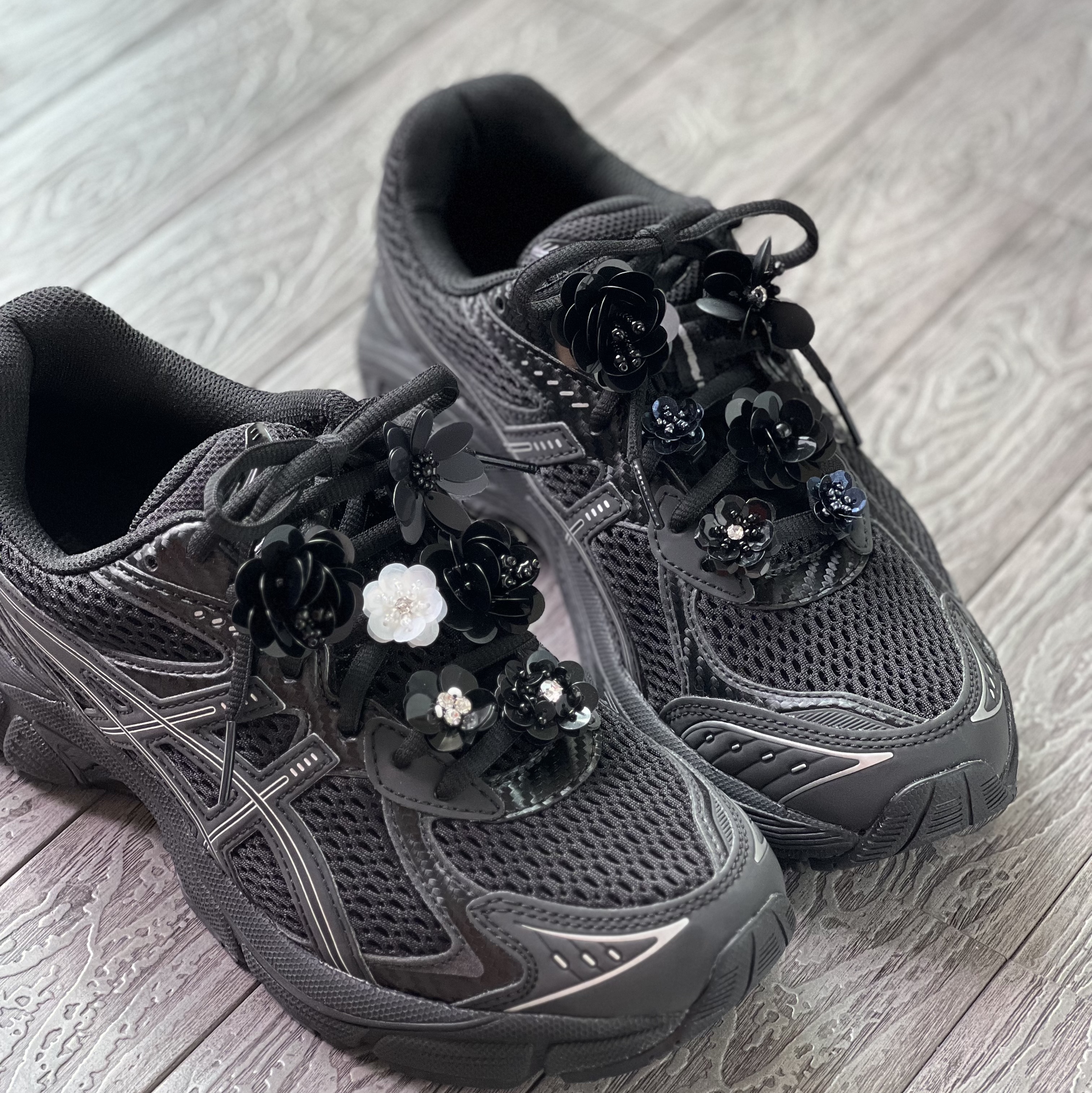Asics x JJJJound GT-2160 Black Pure Silver 착용 스타일 - 1