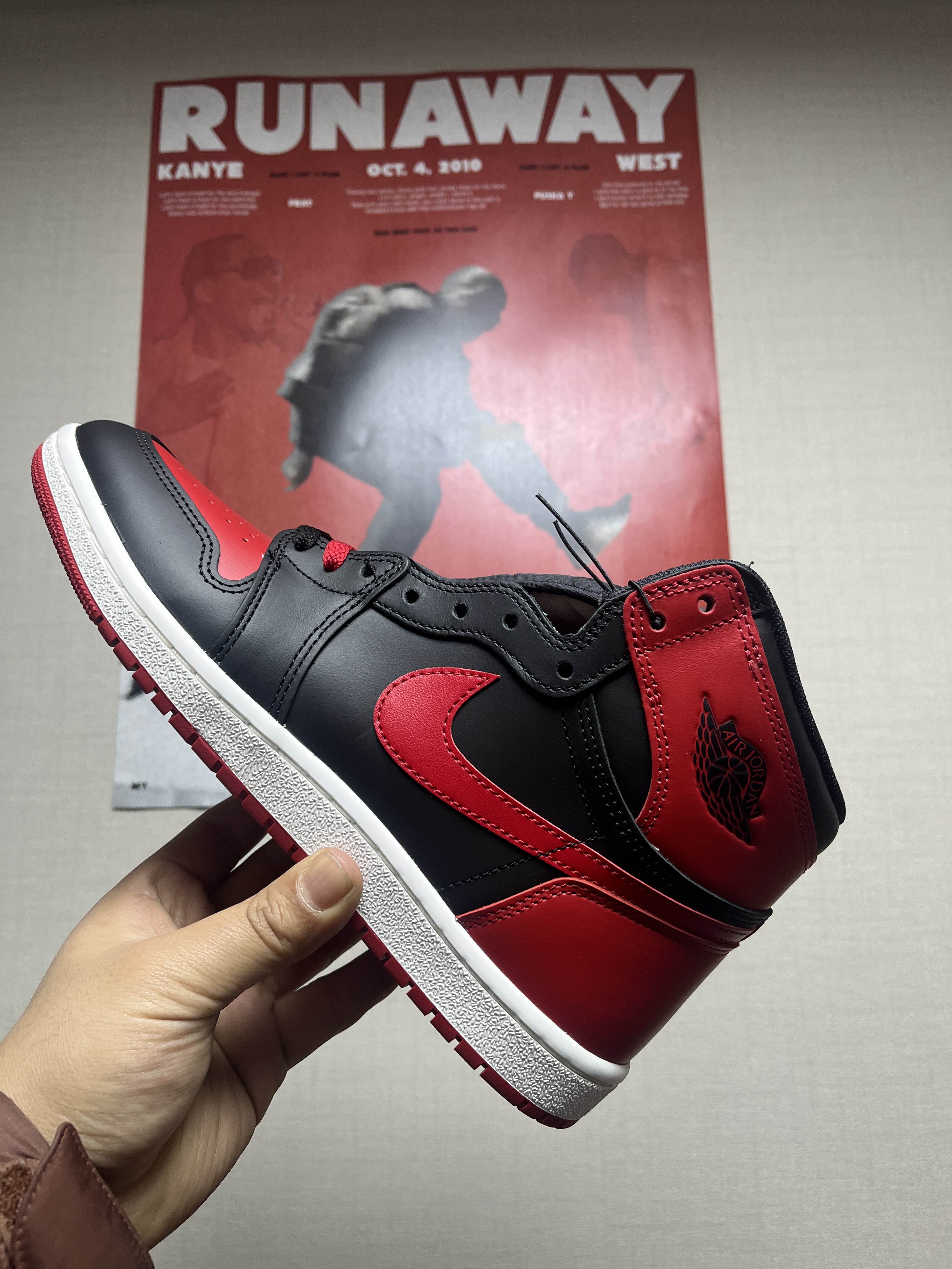 Salomon x Sandy Liang XT-Whisper Fairy Tale Silver, Jordan 1 Retro High OG Chicago 2022 착용 스타일 - 3