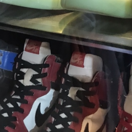 Jordan 1 OG Chicago 1985 착용 스타일