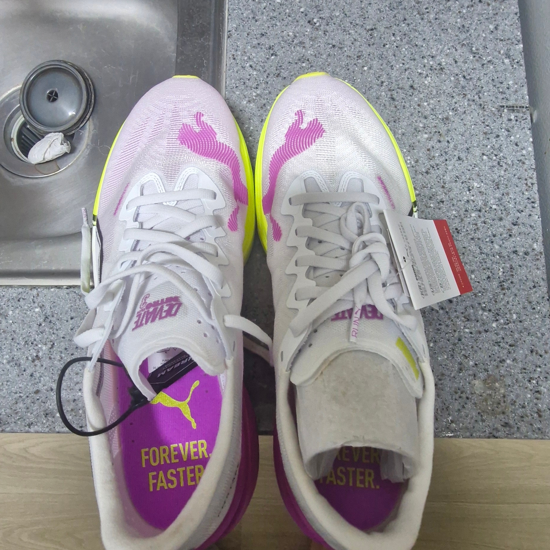 Puma Deviate Nitro Elite 3 White Pure Magenta 착용 스타일