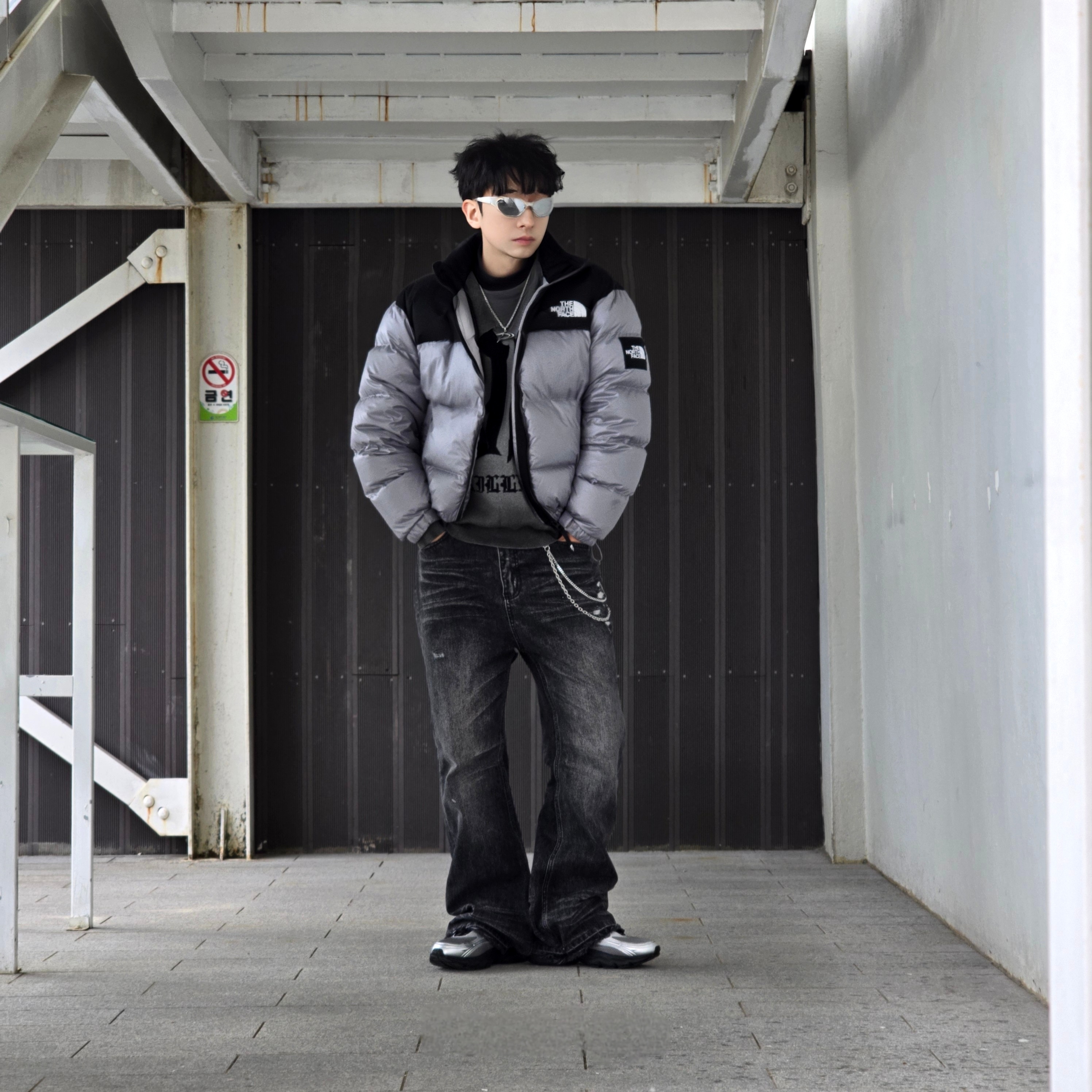 The North Face White Label Novelty Nuptse Down Jacket Heather Gray, [6% 적립] FILA Pantera 99/25 Silver 착용 스타일 - 10