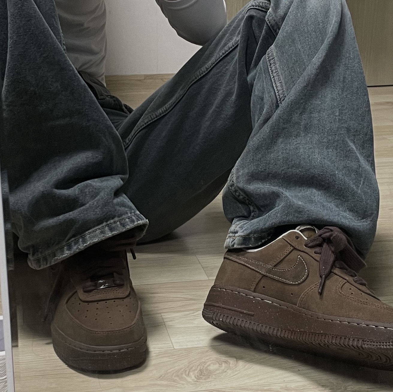 (W) Nike Air Force 1 '07 Cacao Wow 착용 스타일