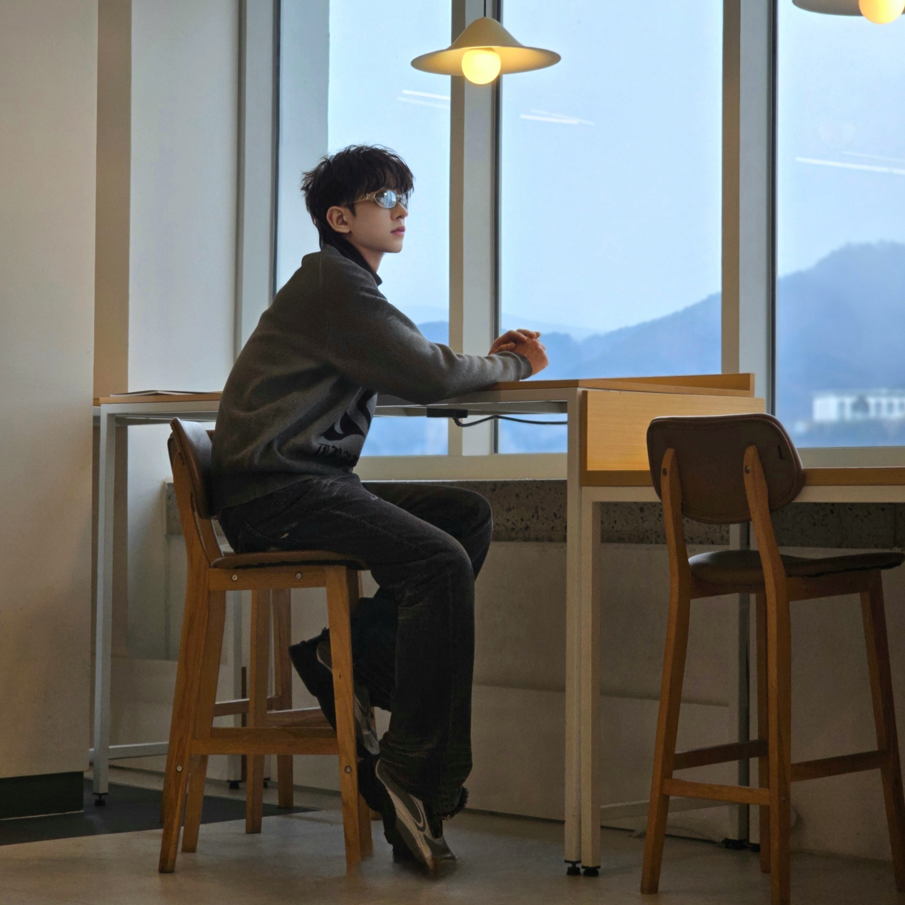 [5% 적립] 휠라 판테라 99/25 실버 착용 스타일 - 3