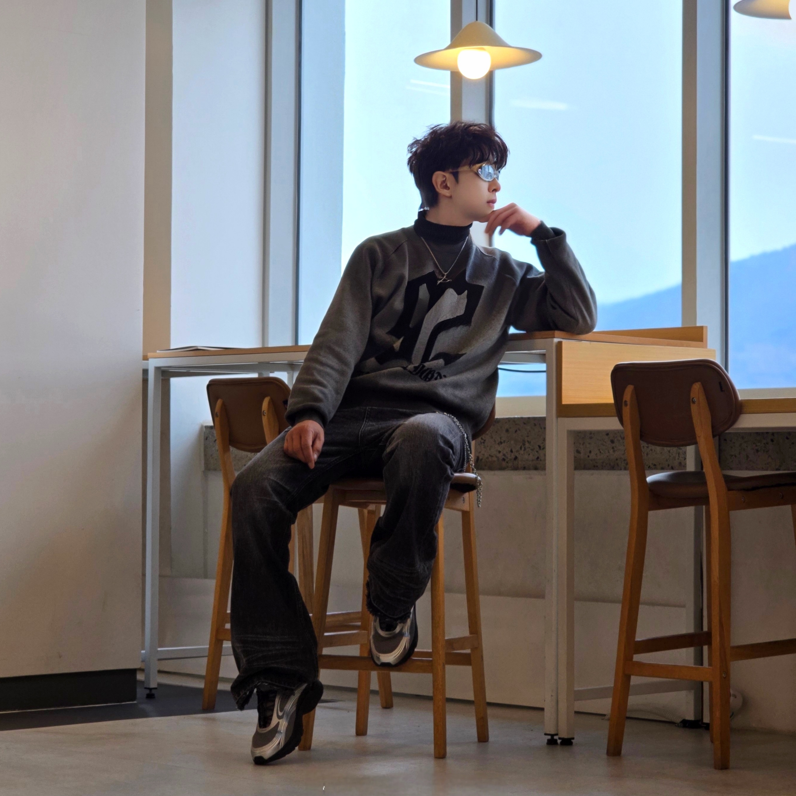 [5% 적립] 휠라 판테라 99/25 실버 착용 스타일 - 1