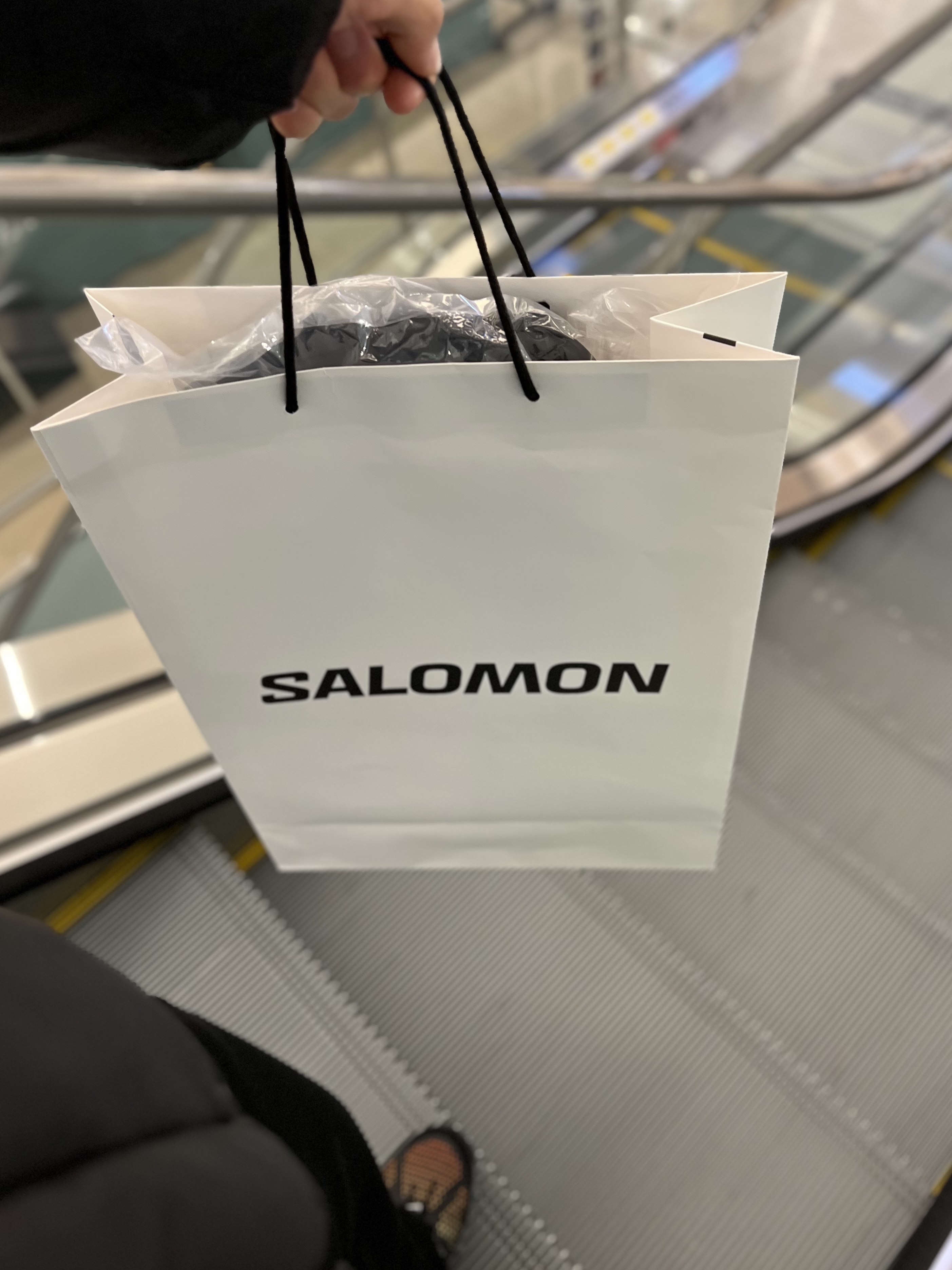 Salomon Trailblazer 20 Black 착용 스타일 - 1