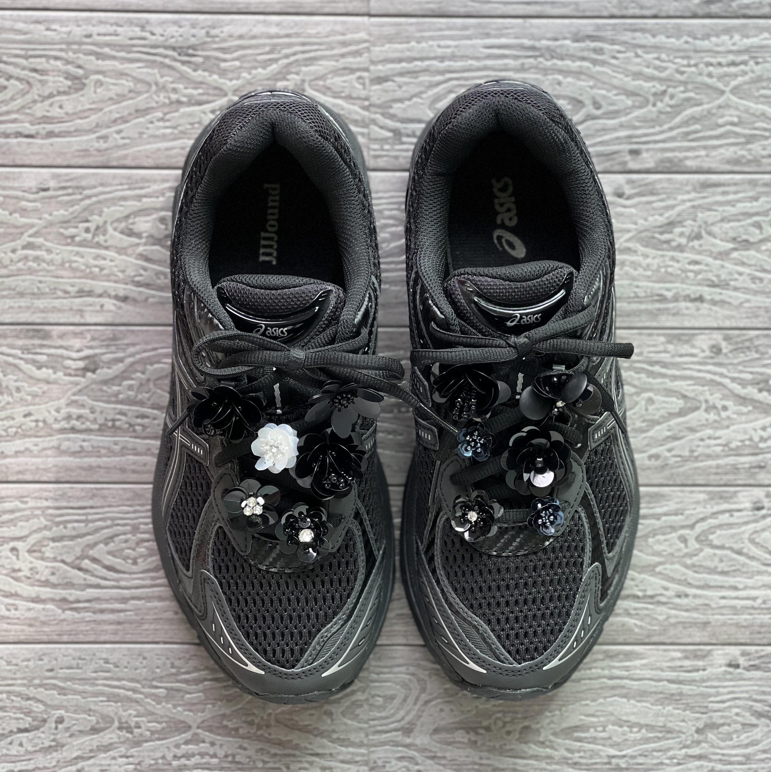 Asics x JJJJound GT-2160 Black Pure Silver 착용 스타일 - 2