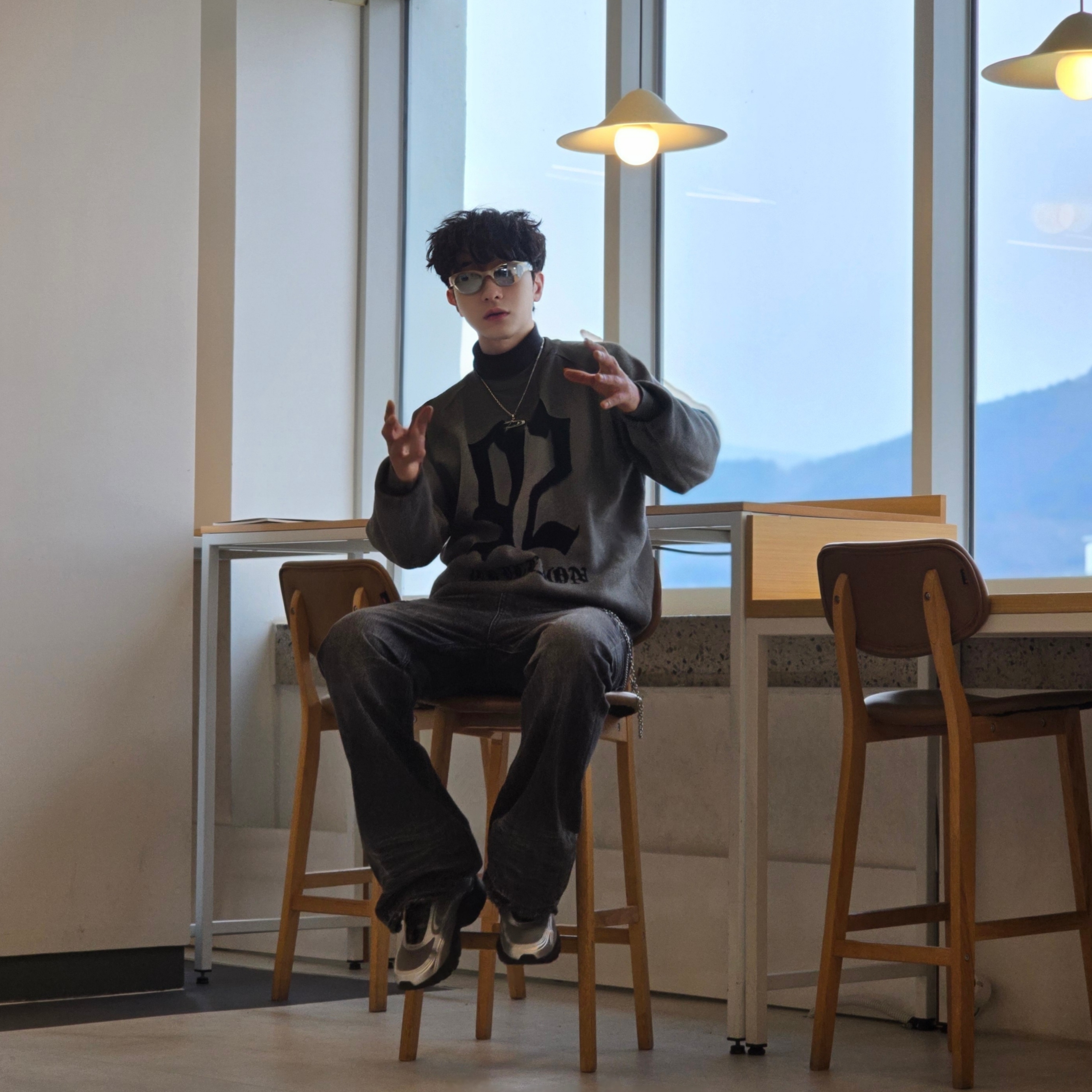 [5% 적립] 휠라 판테라 99/25 실버 착용 스타일 - 4