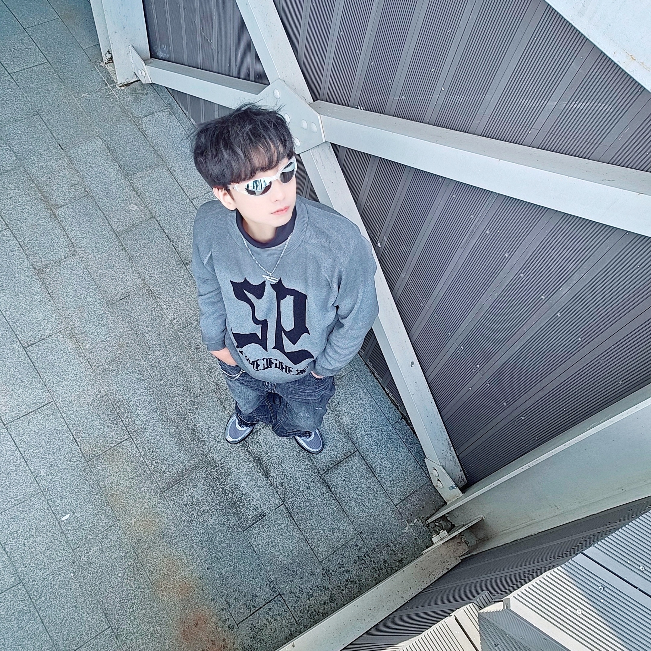 [6% 적립] FILA Pantera 99/25 Silver 착용 스타일 - 4