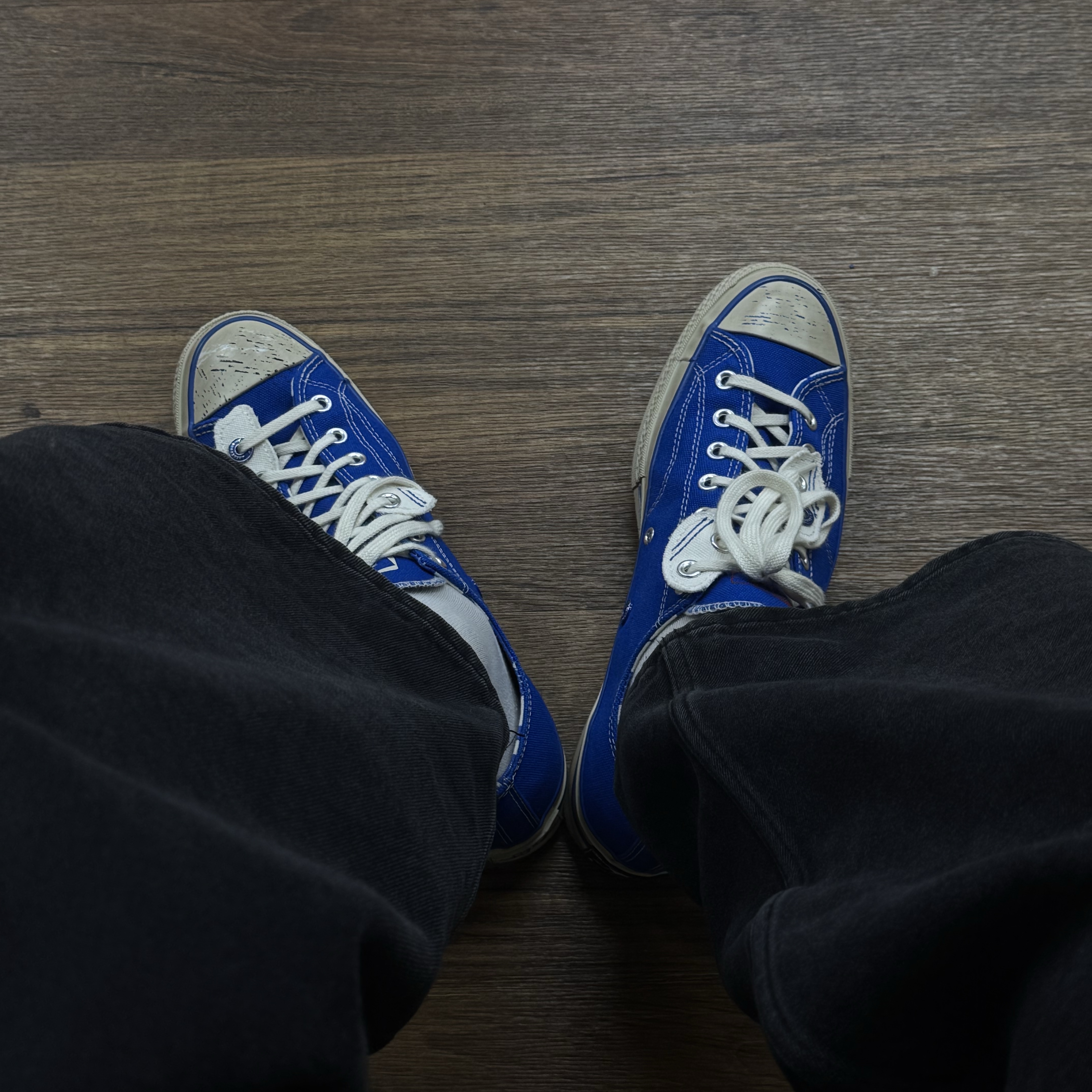 Converse x Ader Error Chuck 70 Ox Imperial Blue 착용 스타일