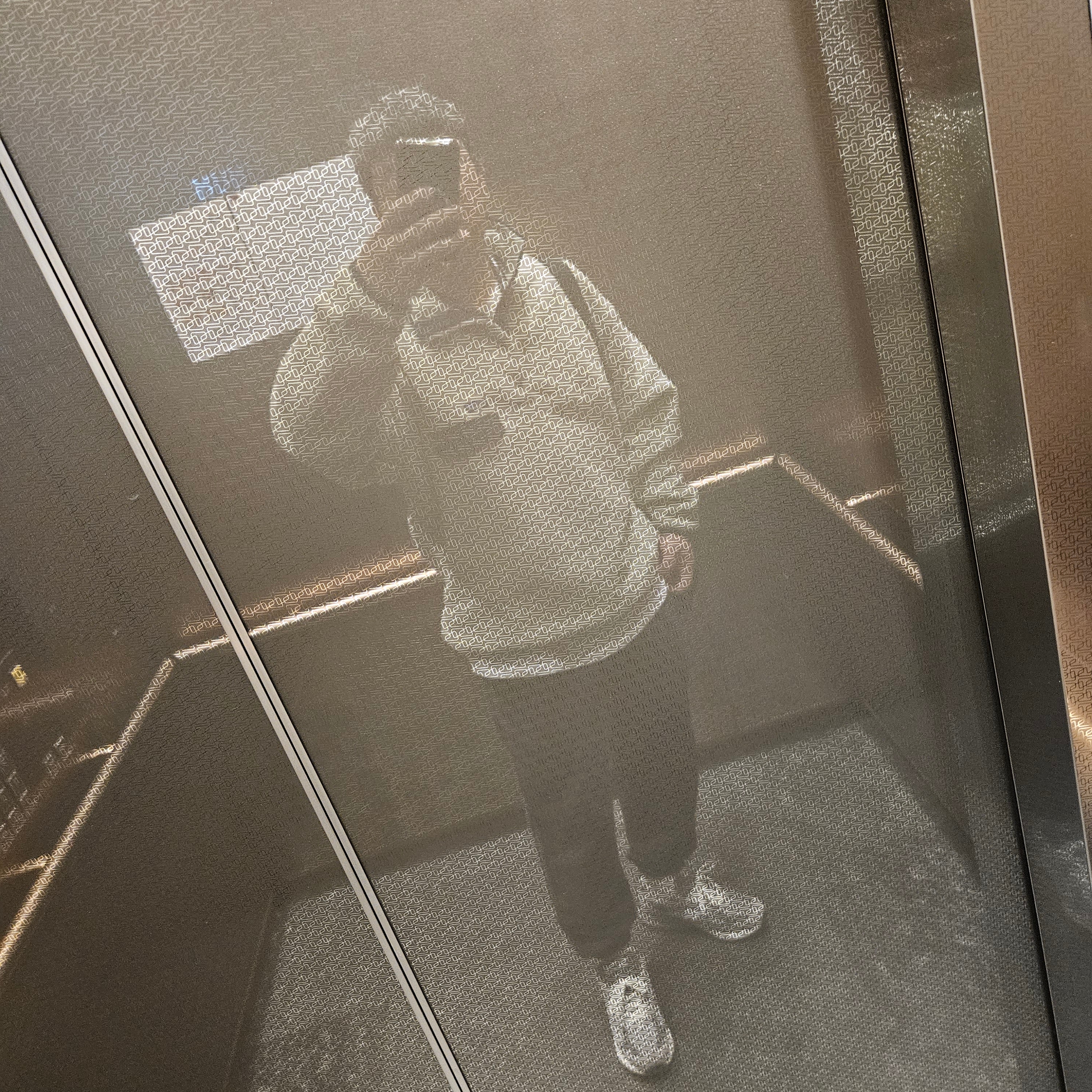 Patagonia Synchilla Snap-T Fleece Pullover Oatmeal Heather, New Balance 993 Made in USA Grey - D Standard 착용 스타일