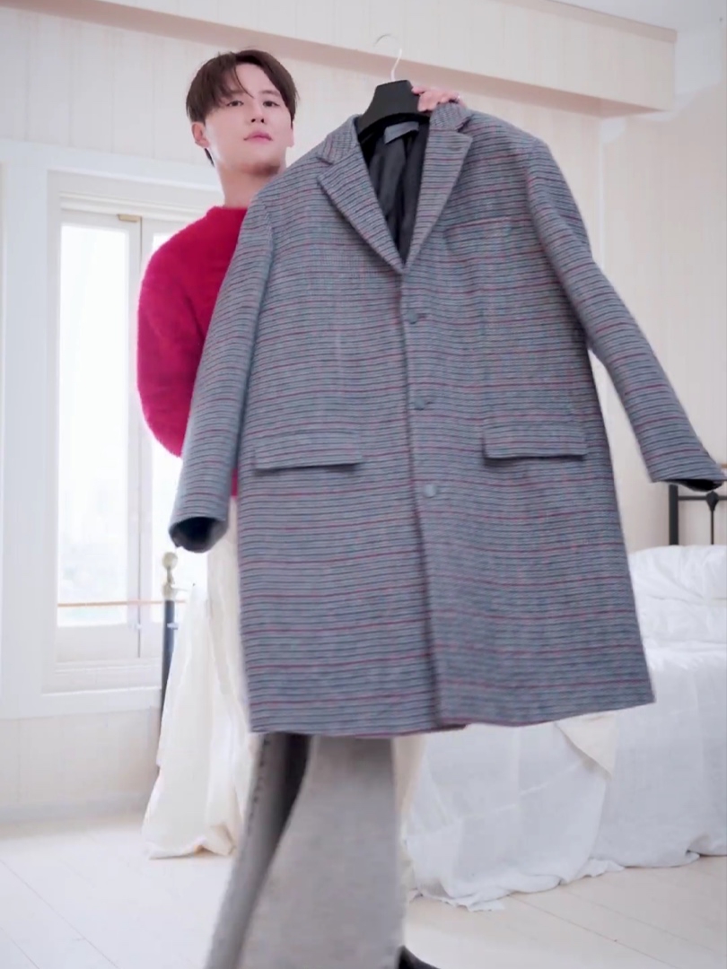 BY RANG Checked Wool-Blend Oversized Coat Check 착용 스타일 - 1