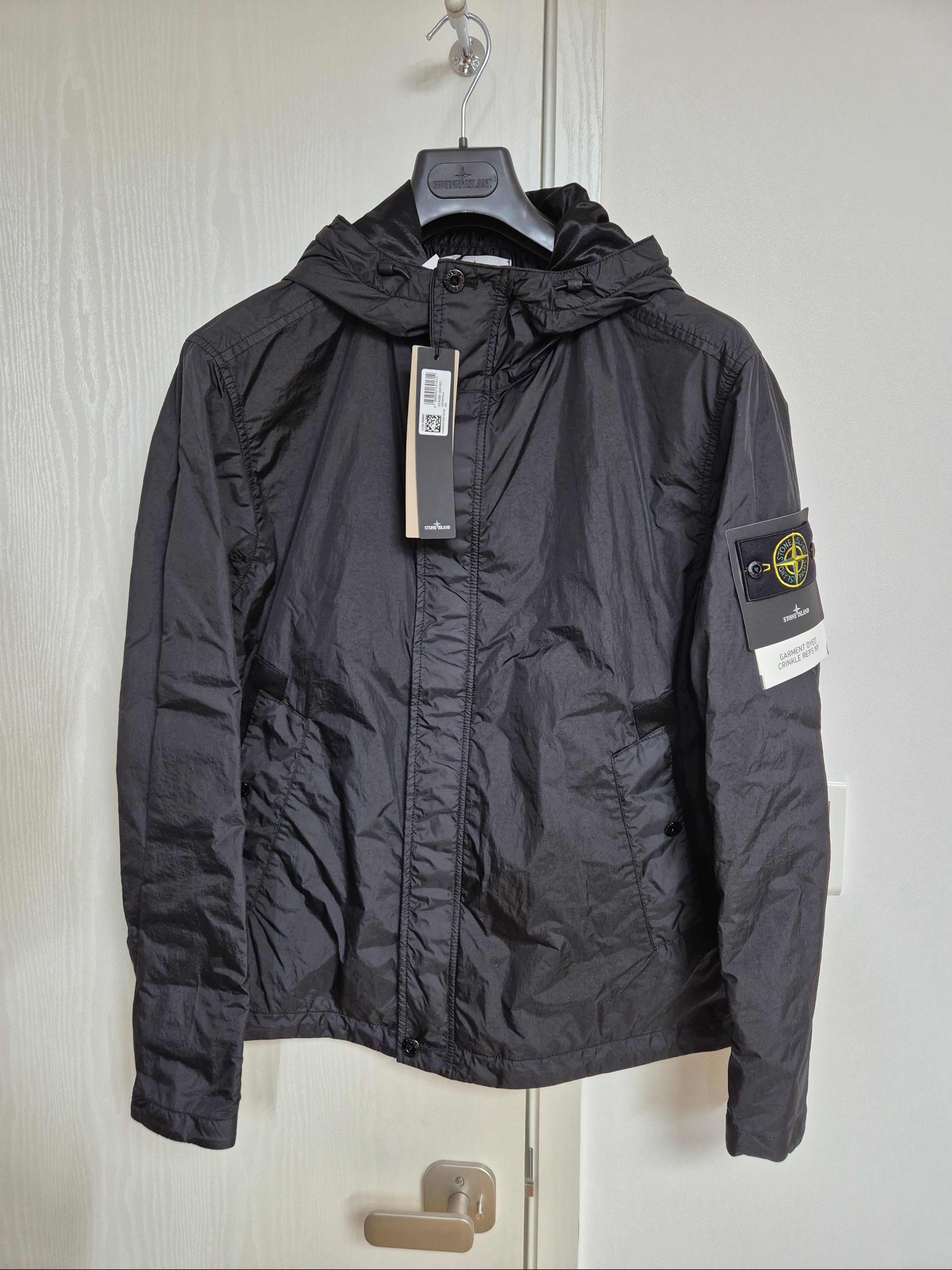 Stone Island S0A23 Crinkle Reps R-NY Wind Resistant Anti-Drop Hooded Jacket - 25SS 착용 스타일 - 2