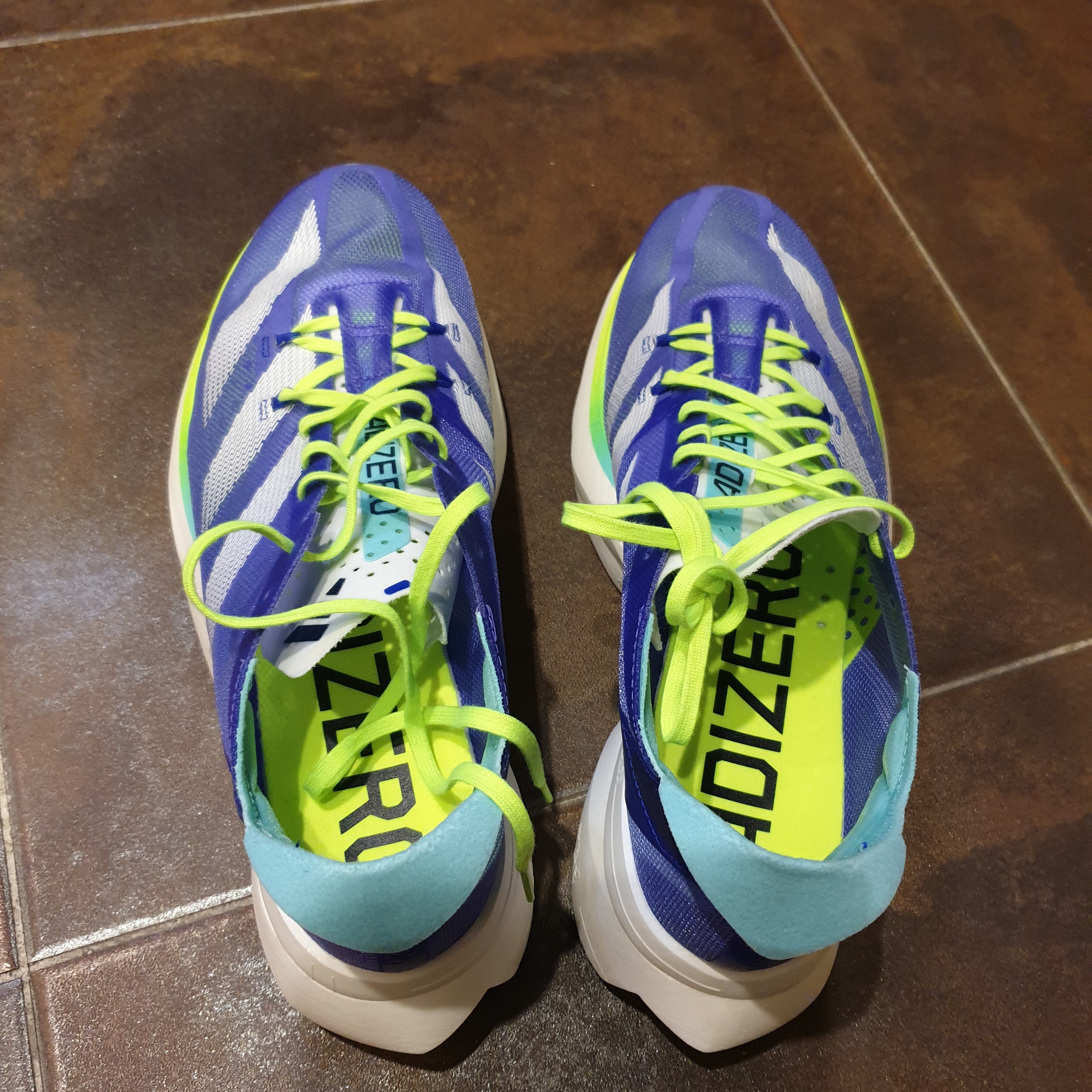 Adidas Adizero Adios Pro 3 Cobalt Blue Zero Metalic Zero Metalic 착용 스타일