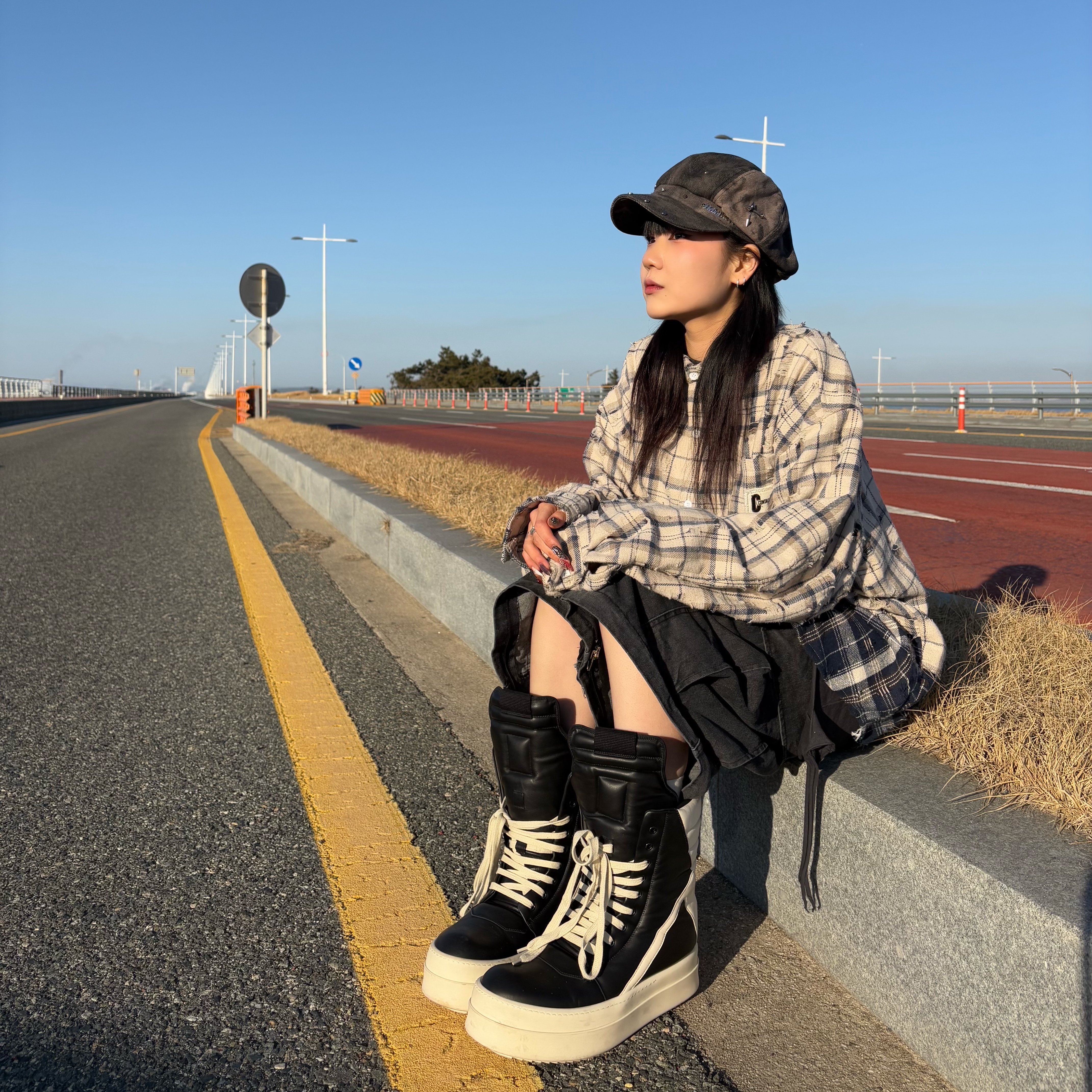 Rick Owens Mega Bumper Geobasket Black Milk 착용 스타일 - 2