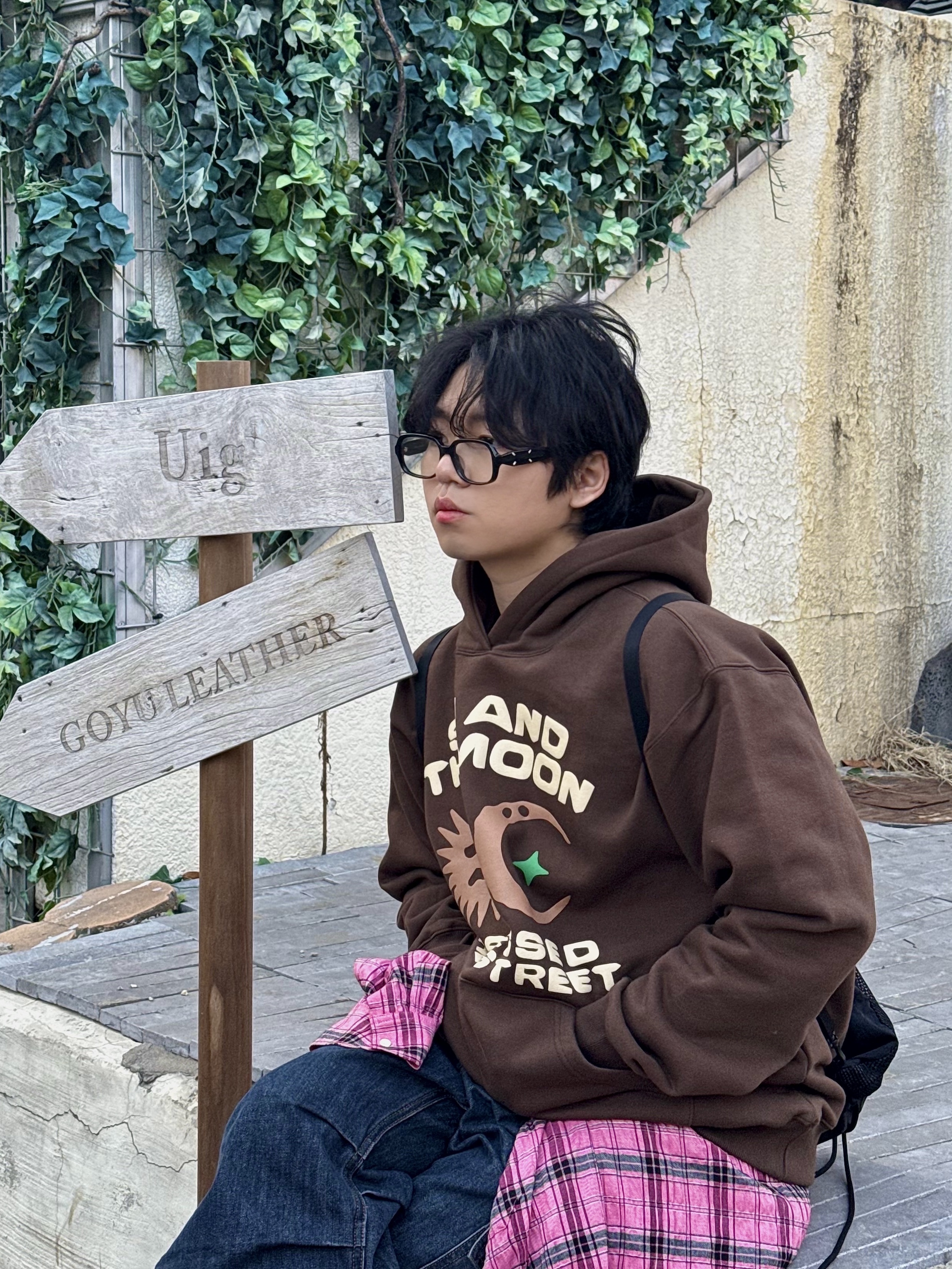 POTS All Day Hoodie Brown, Gentle Monster x Maison Margiela MM114 Black Clear 착용 스타일 - 7