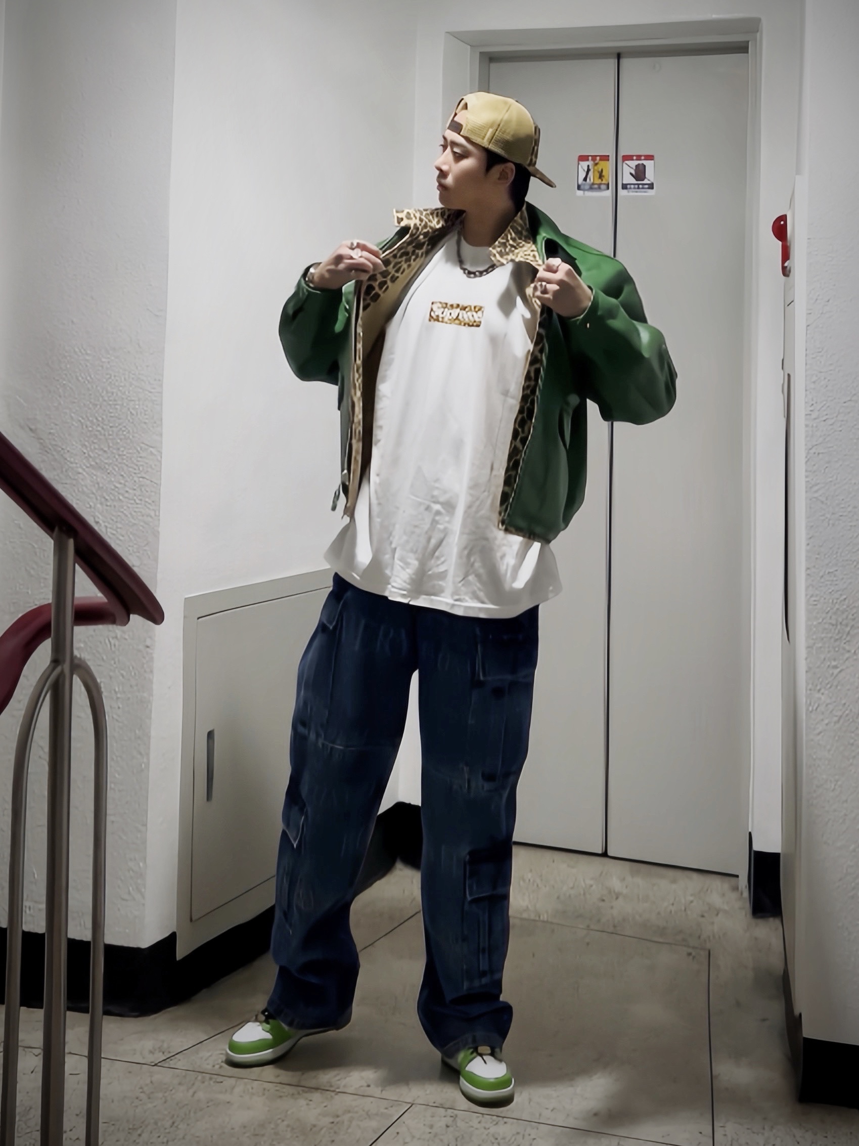 Supreme x Toy Machine Mesh Back 5-Panel Leopard - 24SS, Supreme x Toy Machine Harrington Jacket Leopard - 24SS μ°©μ© μ€νμΌ - 1