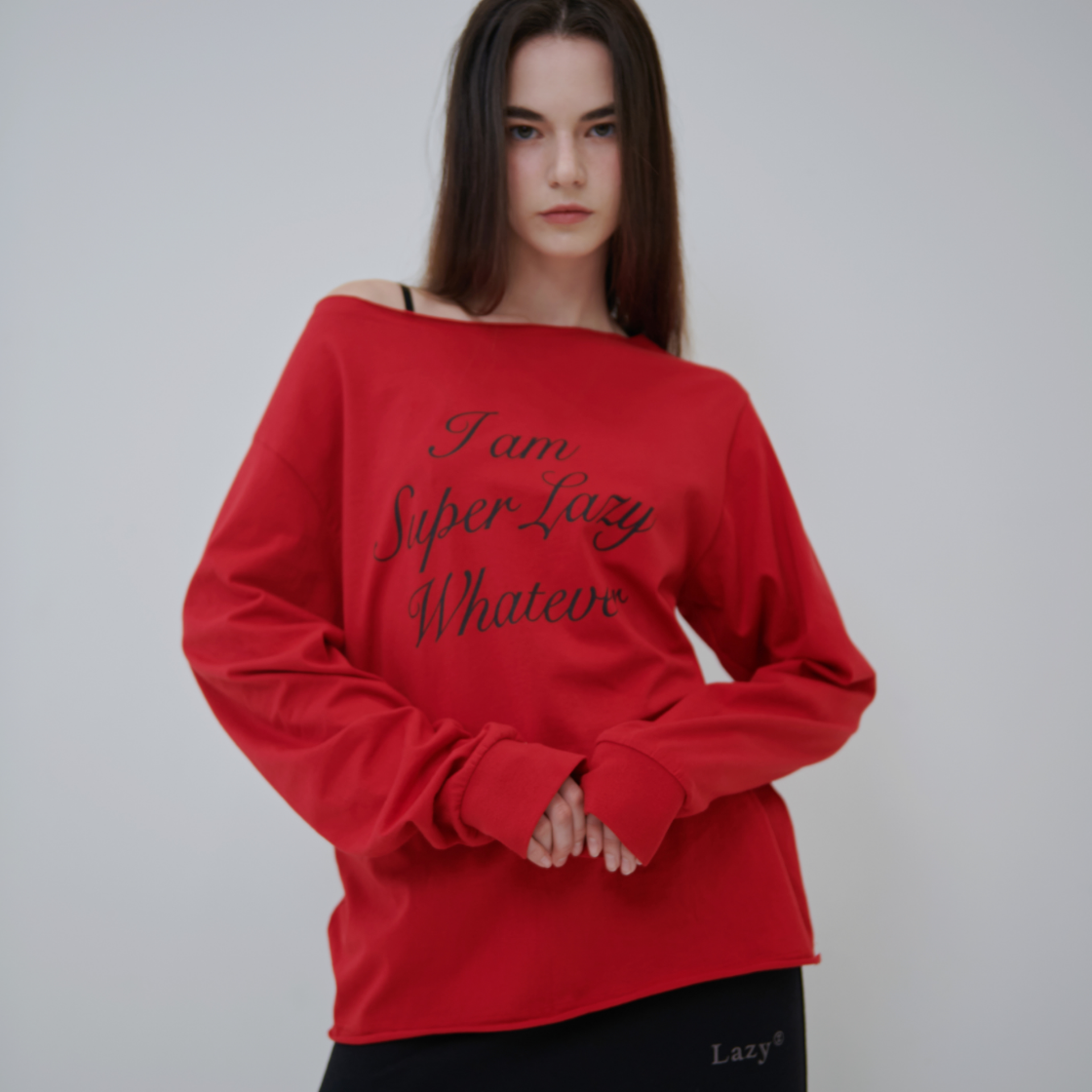 레이지지 슈퍼레이지 오프숄더 롱슬리브 티셔츠 레드(Lazyz Super Lazy Off Shoulder Long Sleeve T-Shirt Red) - 4