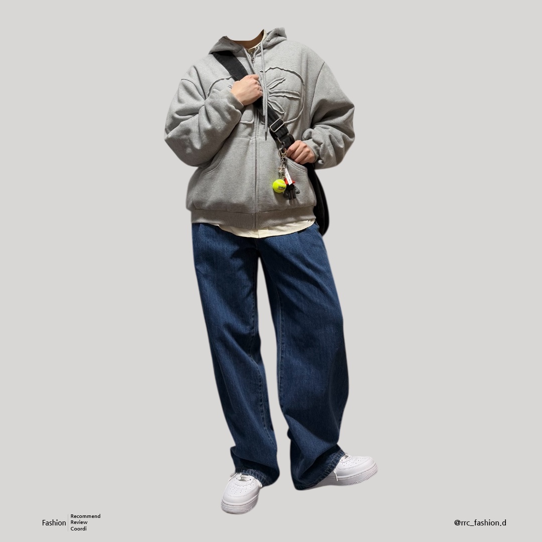 나이키 x 슈프림 에어포스 1 로우 화이트 착용 스타일 - 1