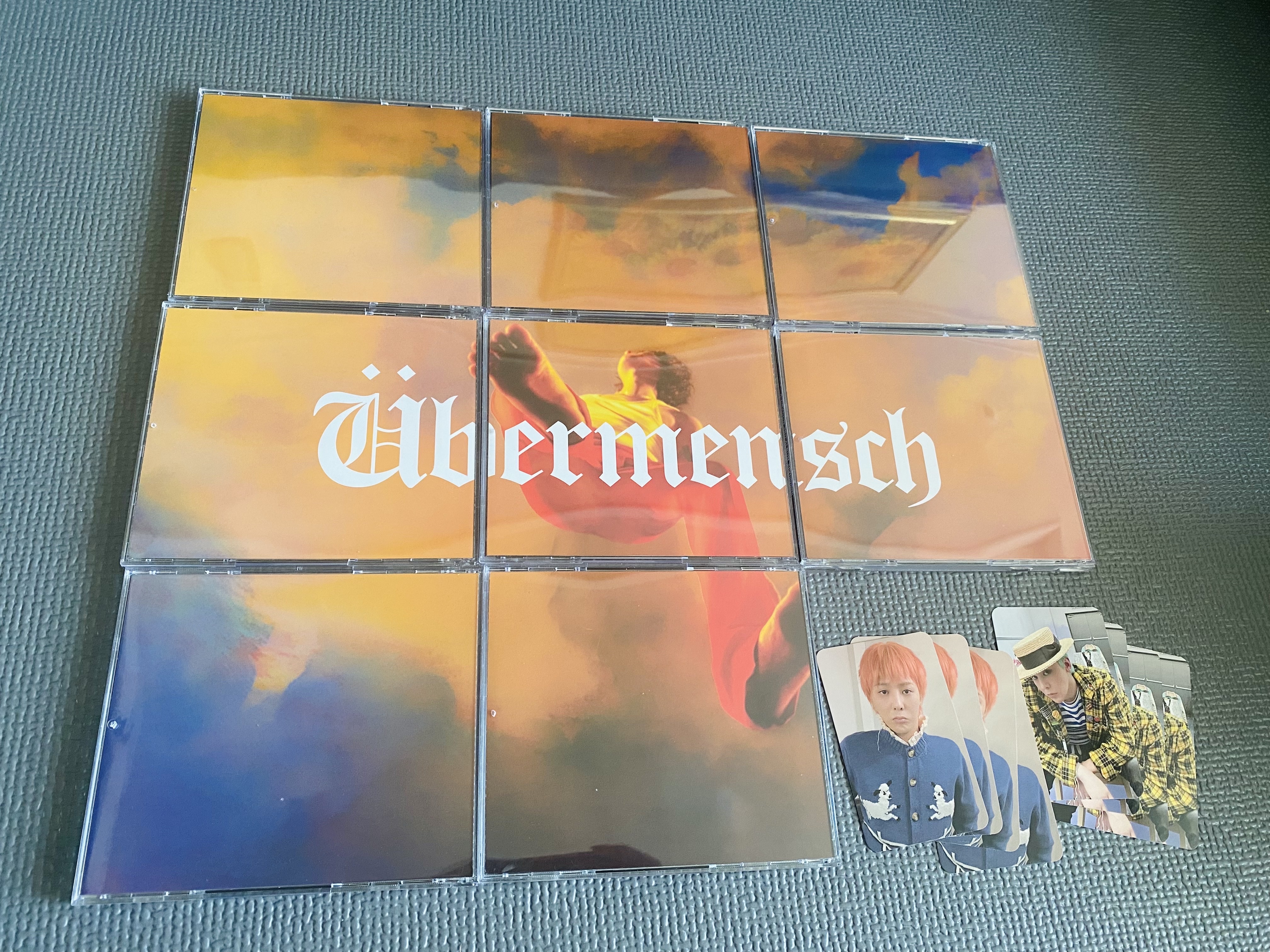 G-DRAGON 3rd Album Ubermensch Jewel Version 4 CD (Korean Ver.), G-DRAGON 3rd Album Ubermensch Jewel Version 8 CD (Korean Ver.) 착용 스타일 - 1