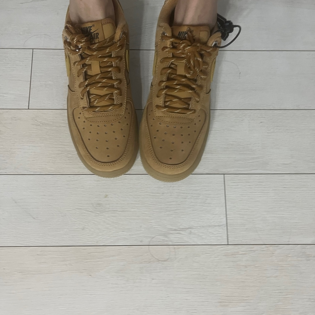 (W) Nike Air Force 1 '07 WB Flax Wheat 착용 스타일 - 2
