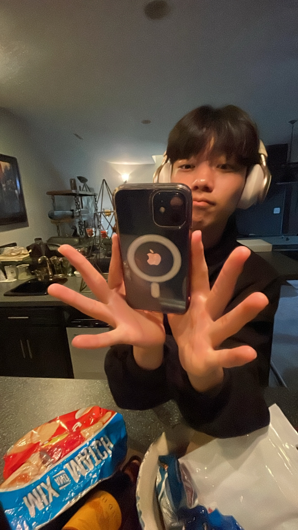 KREAM 프로필 이미지