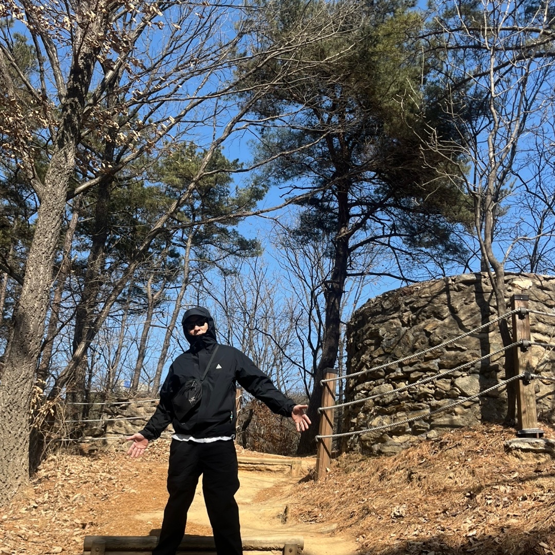 Nike ACG Storm-Fit ADV Cascade Rains Full Zip Jacket Black - Asia, Nike ACG Trail Cap Black 착용 스타일