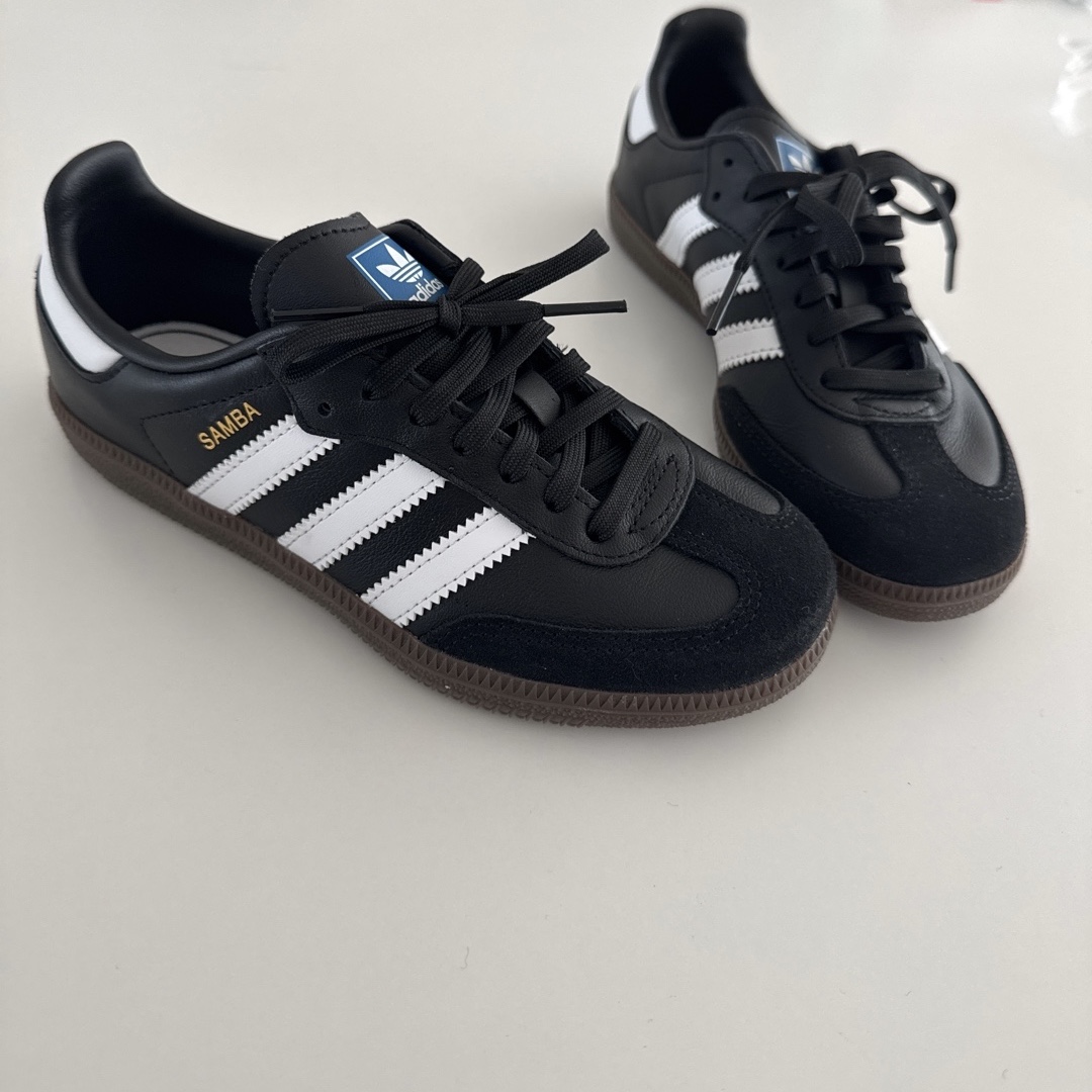 (C) Adidas Samba OG Cloud Black Core White 착용 스타일