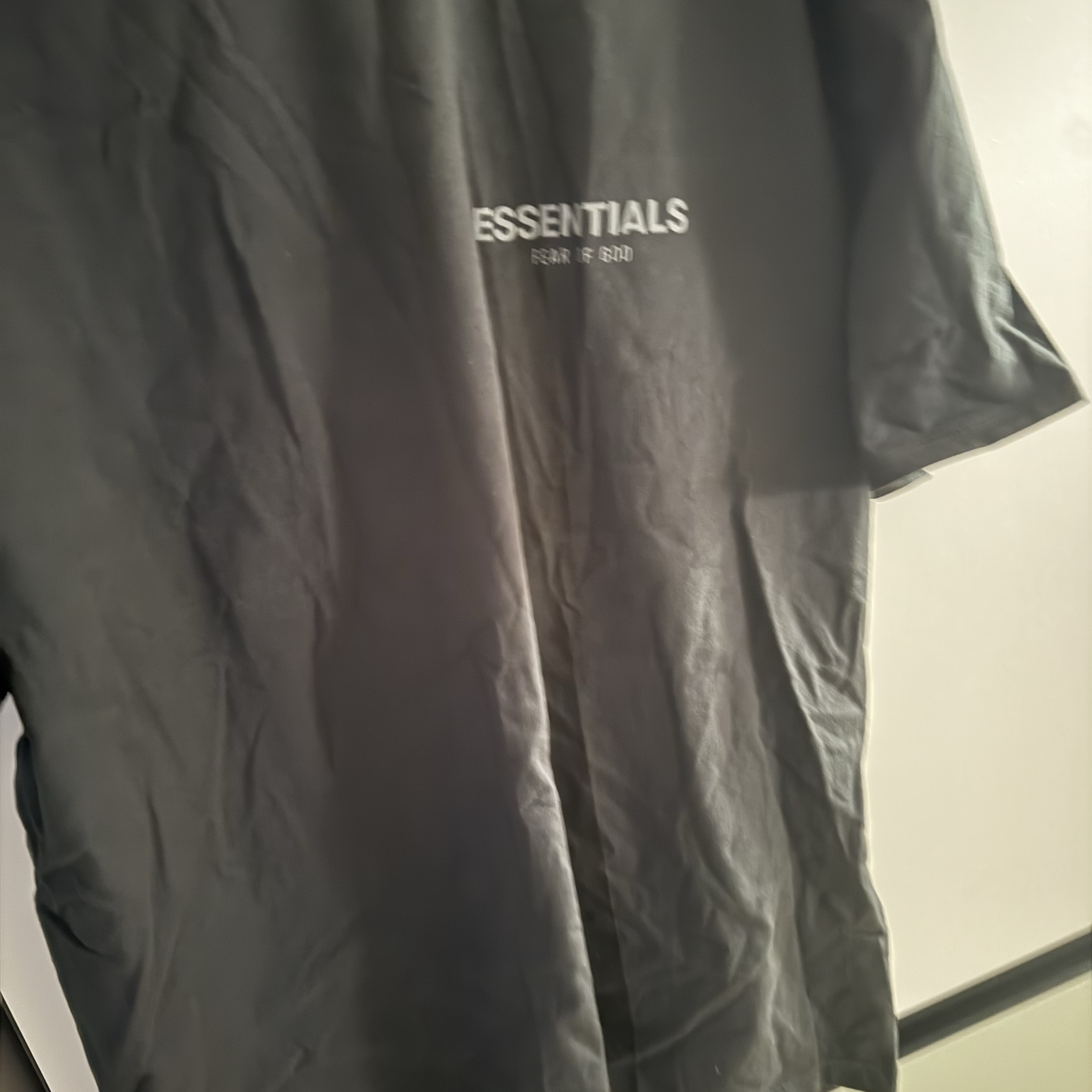 Essentials The Core Collection T-Shirt Black 착용 스타일