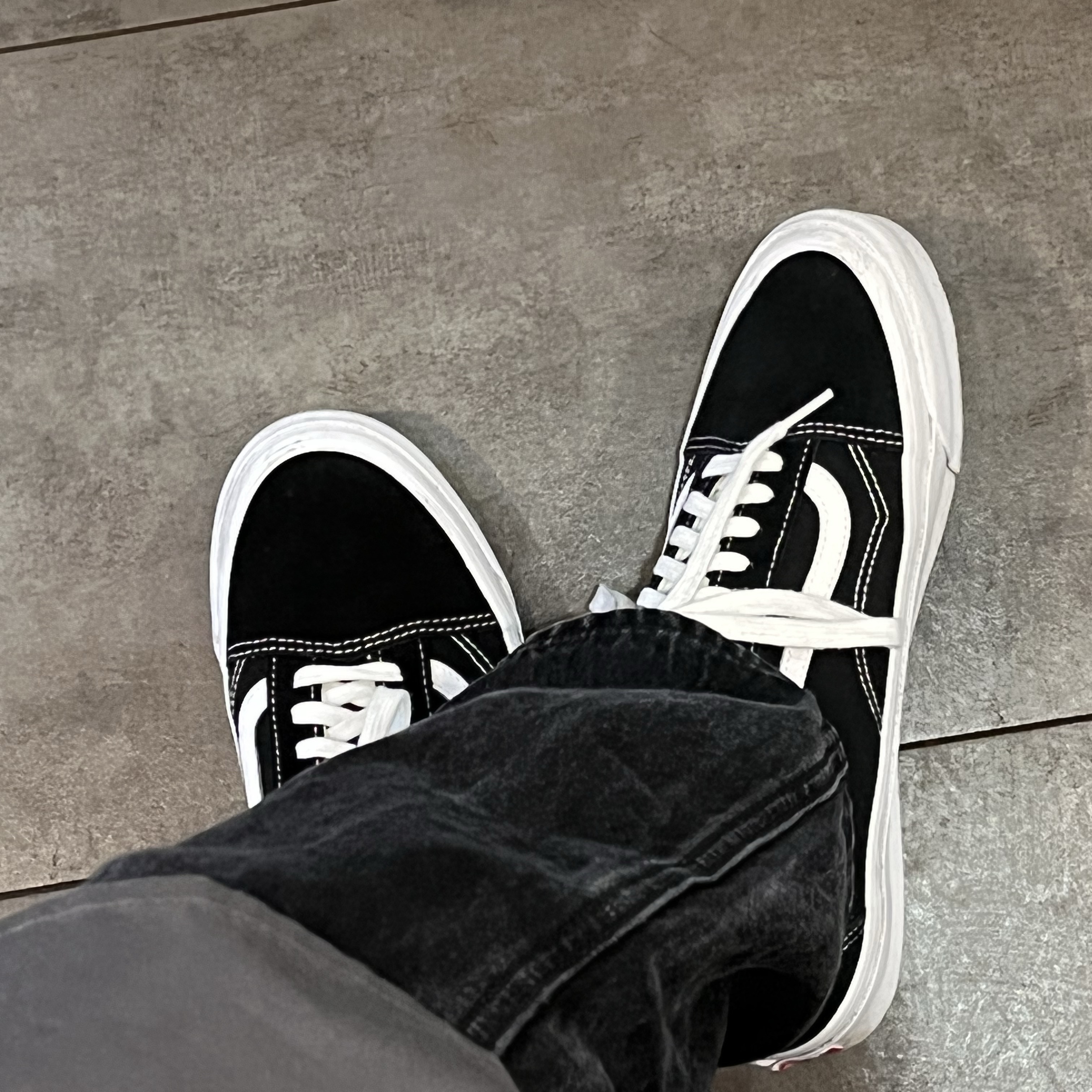 Vans Vault OG Old Skool LX Black 착용 스타일